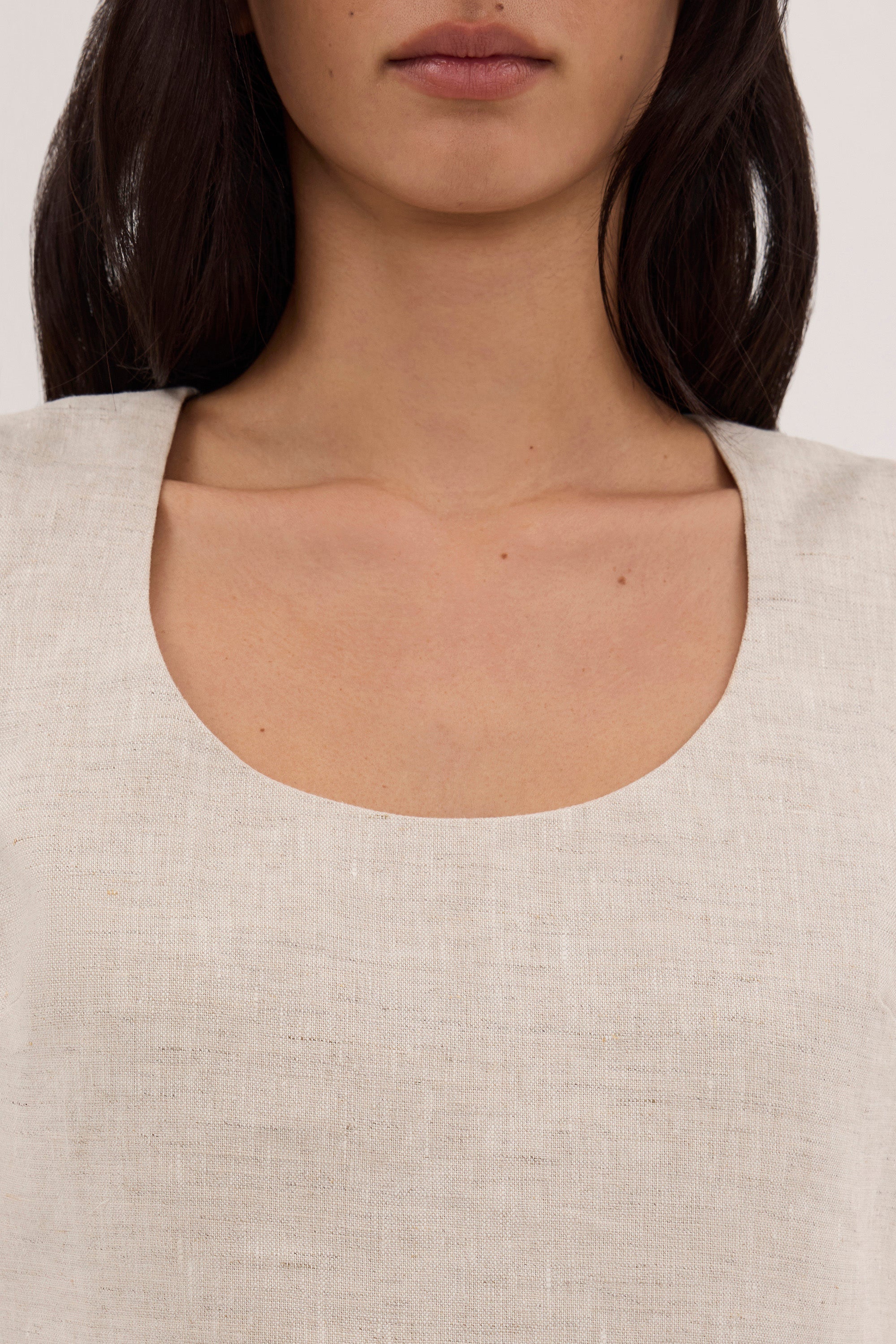 AURELI NATURAL LINEN TOP