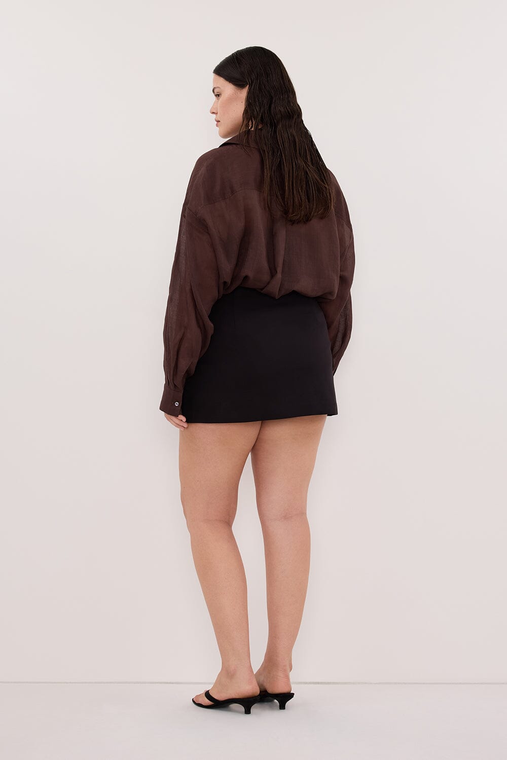 SOHO BLACK TAILORED SKORT Clothing DISSH Boutiques 