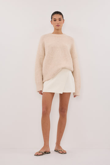 JULIE CREAM TAILORED SKORT