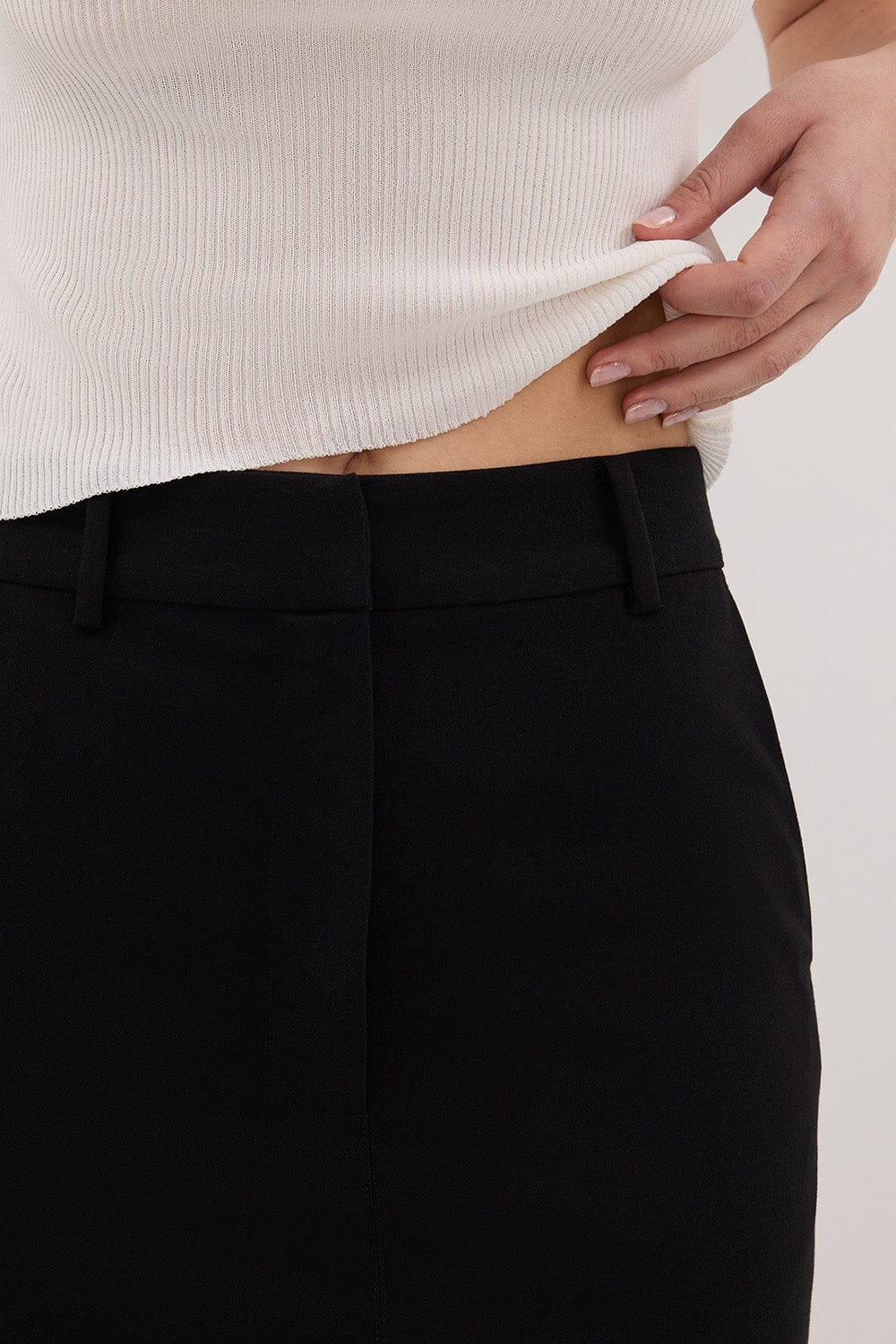 LIZA BLACK TAILORED MIDI SKIRT Clothing DISSH Boutiques 
