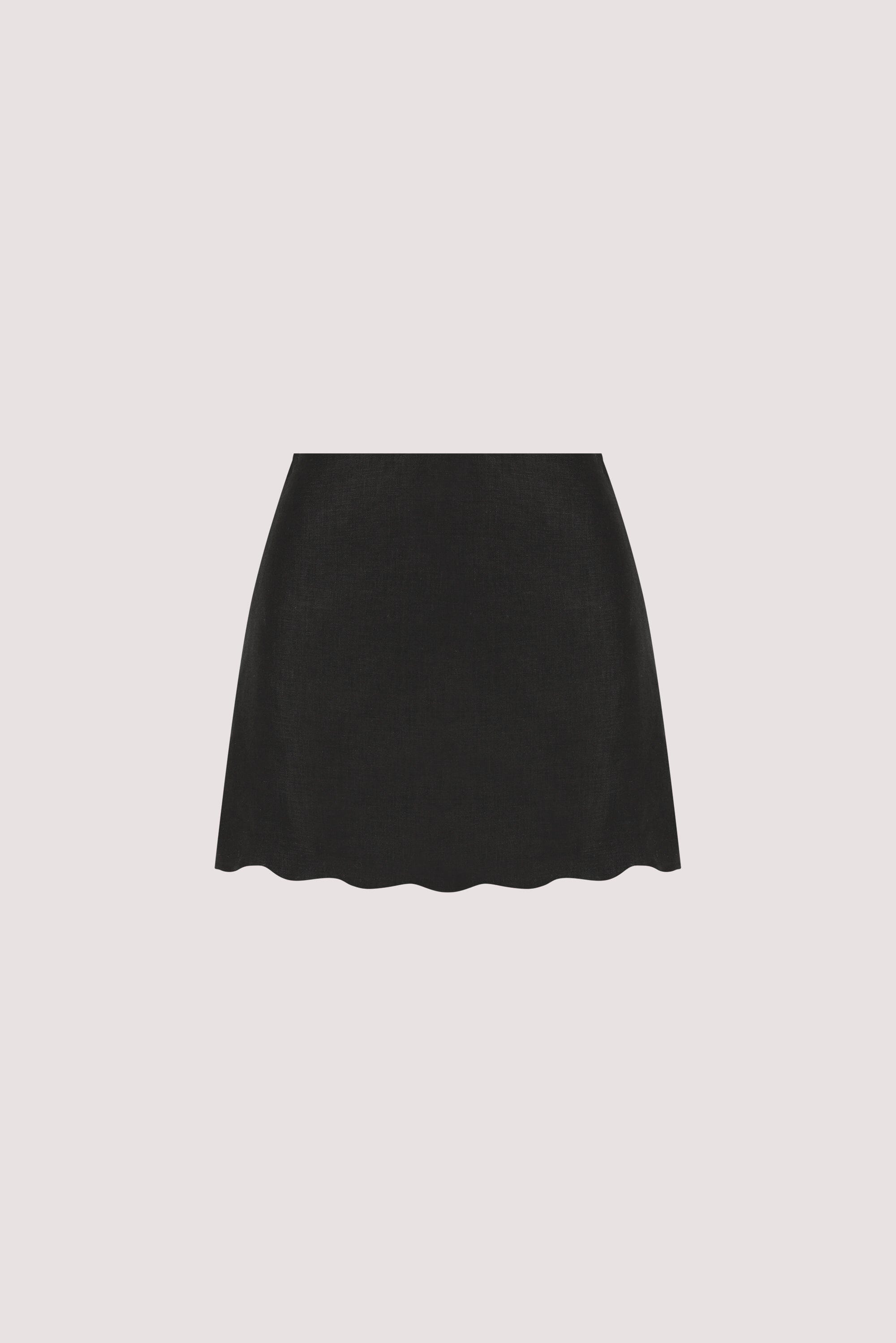 LELA BLACK LINEN SKORT