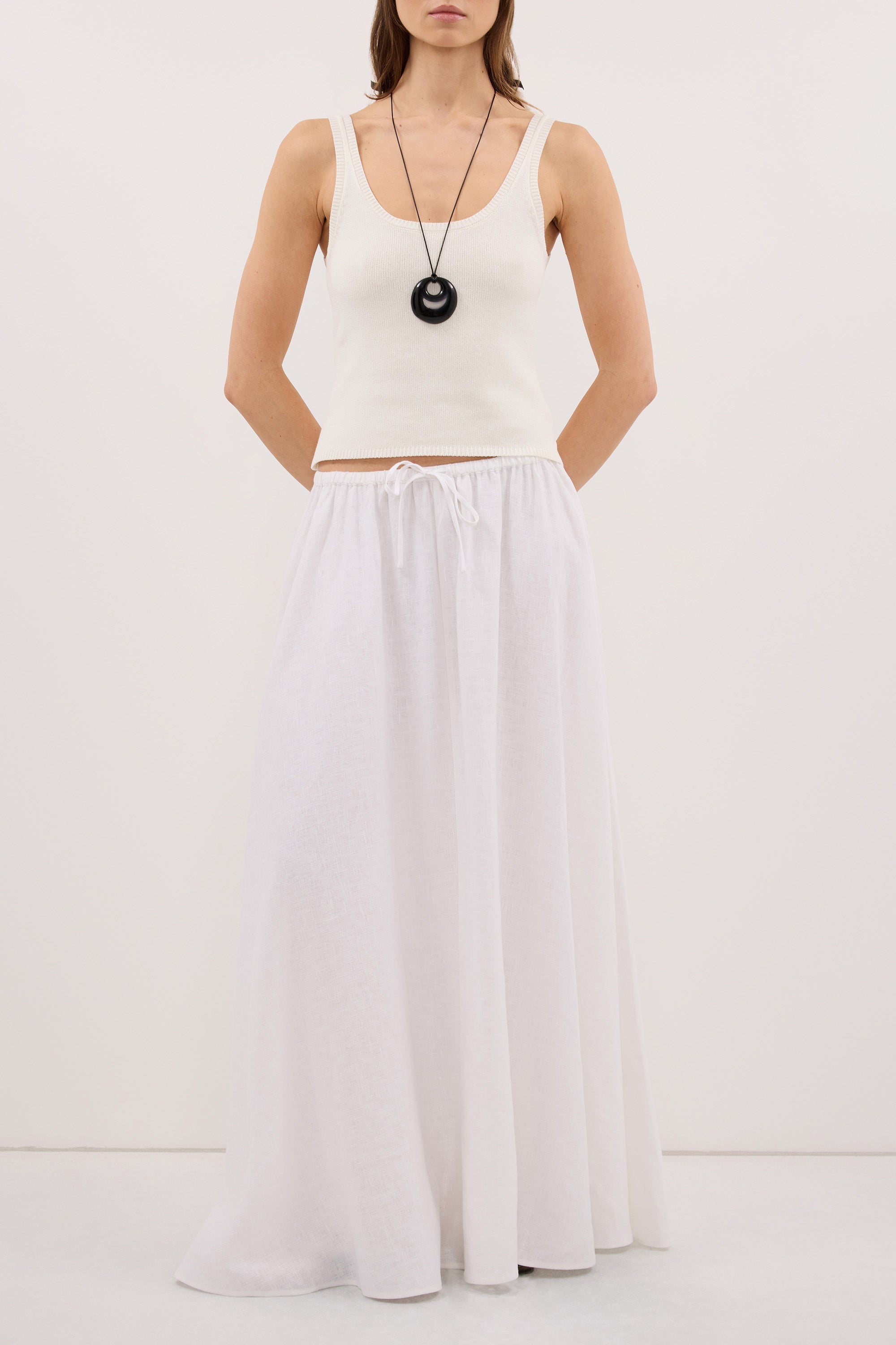 RAVELLO WHITE LINEN MIDI SKIRT