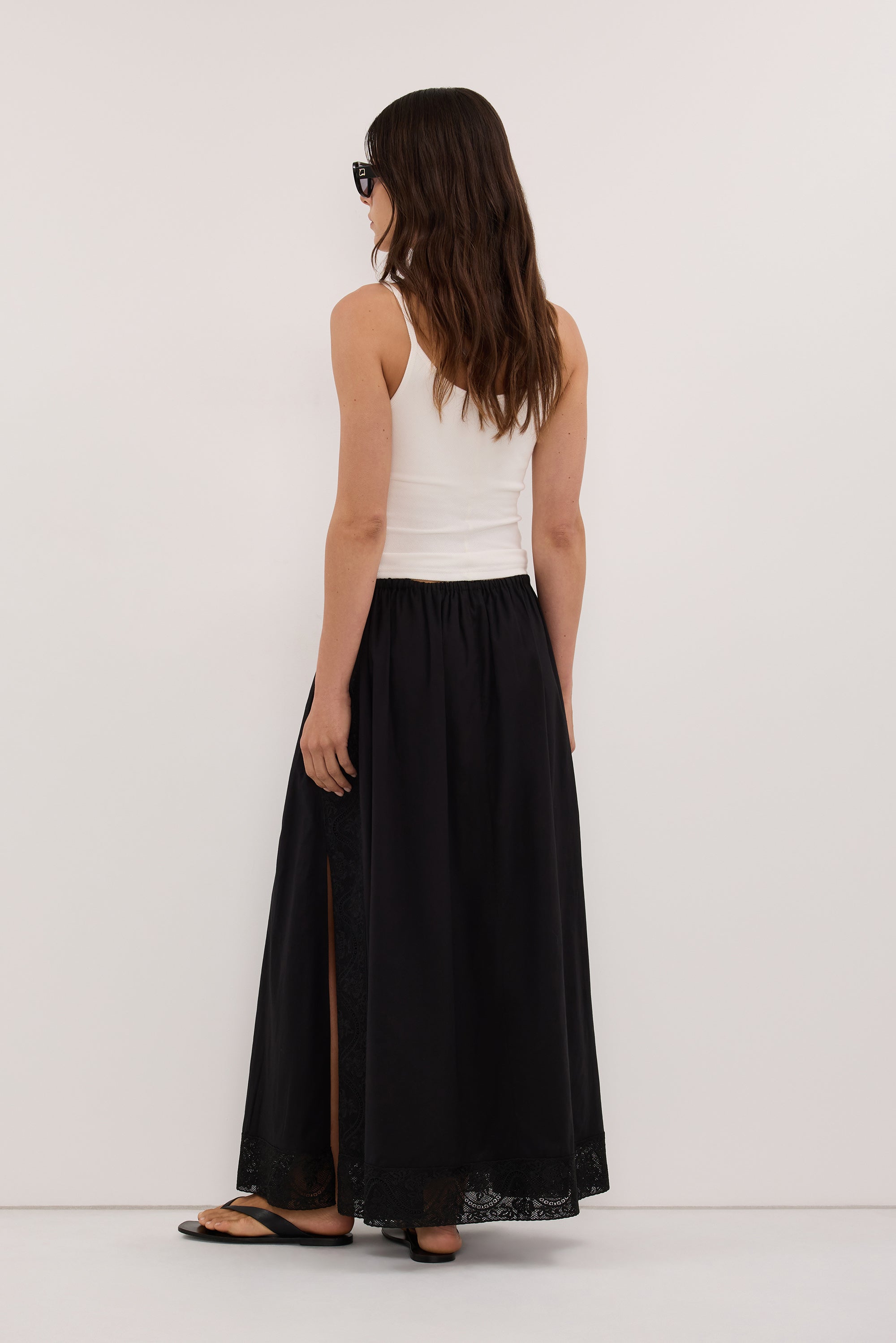 AMOUR BLACK LACE TRIM MIDI SKIRT