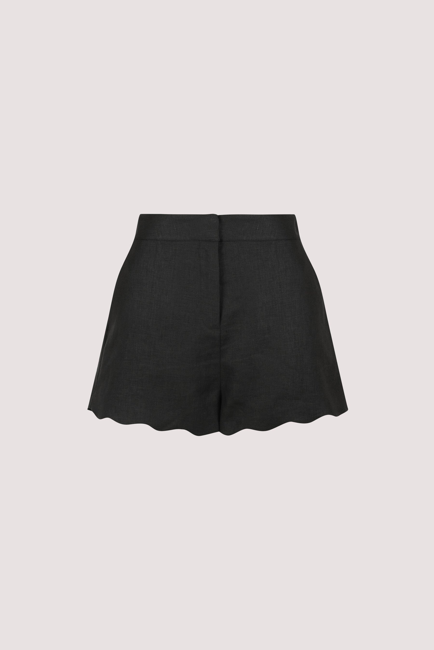 LELA BLACK LINEN SHORT Clothing DISSH Boutiques 