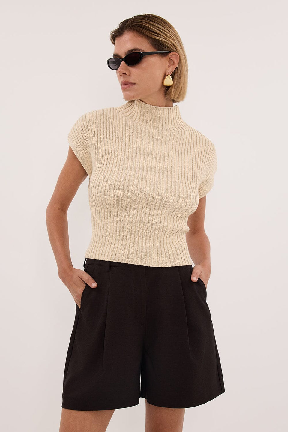 MONIQUE PEAT CHOC TAILORED SHORT Clothing DISSH Boutiques 