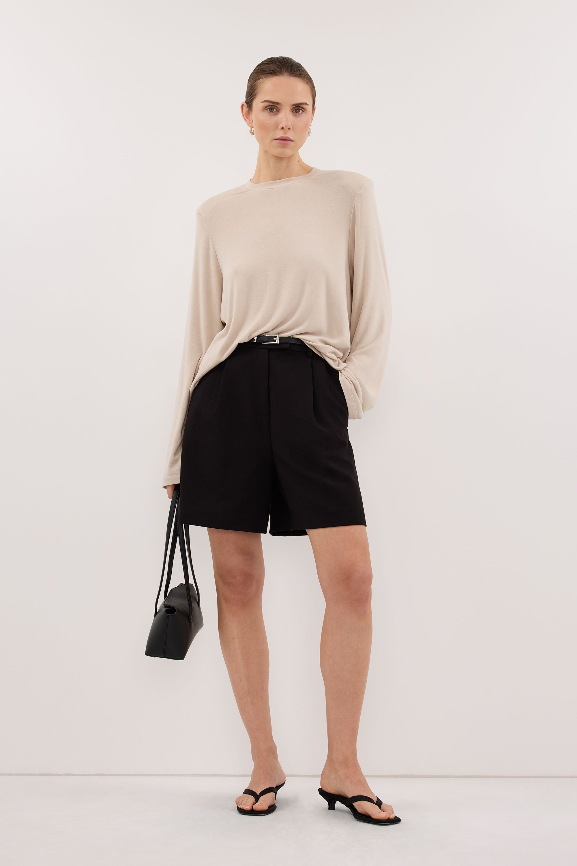 SOLENE BLACK BERMUDA SHORT
