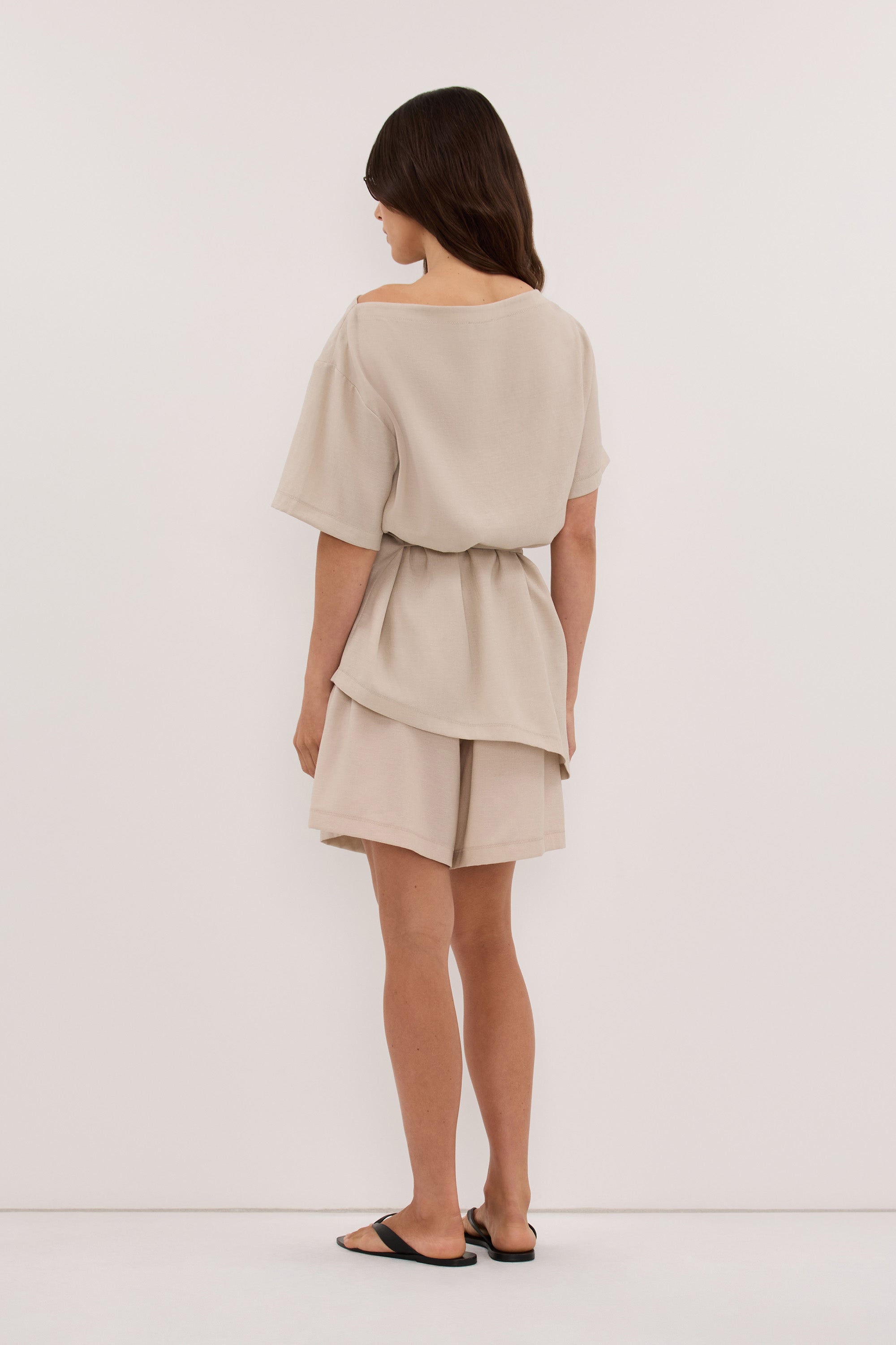 CALIA BONE DRAWSTRING BERMUDA SHORT