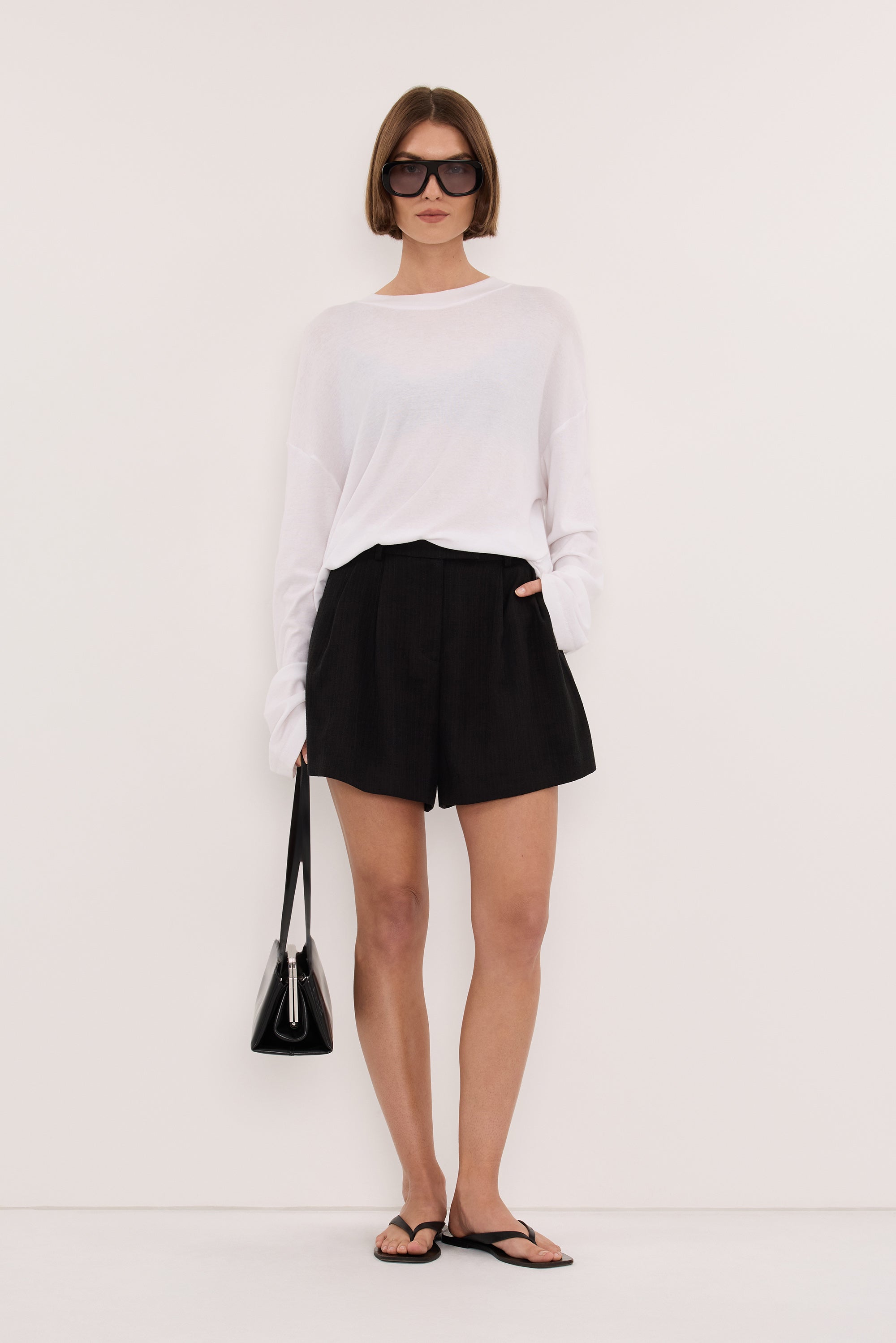 RUNA BLACK TAILORED SHORT