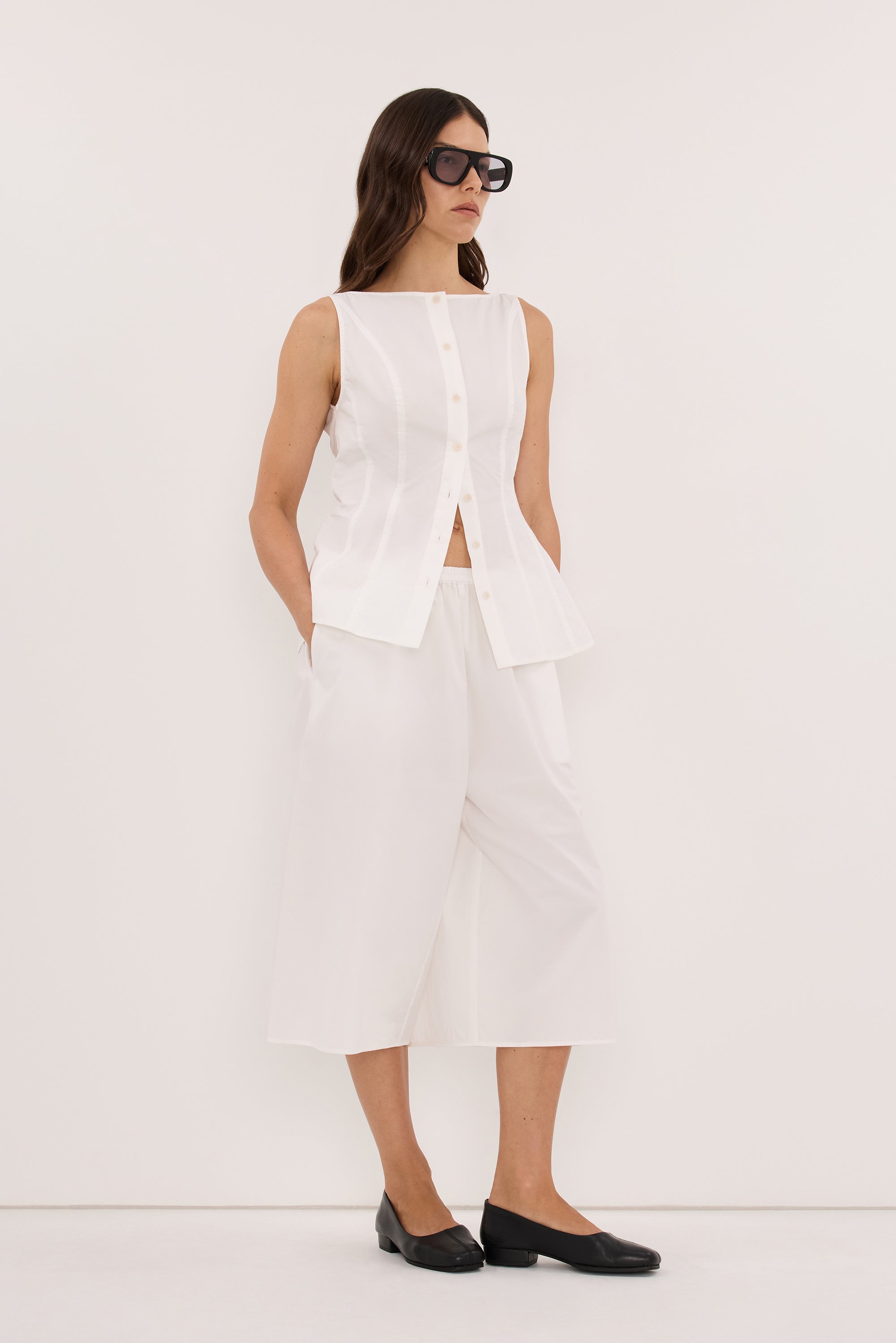 FRIDA WHITE COTTON BERMUDA SHORT - PRE ORDER