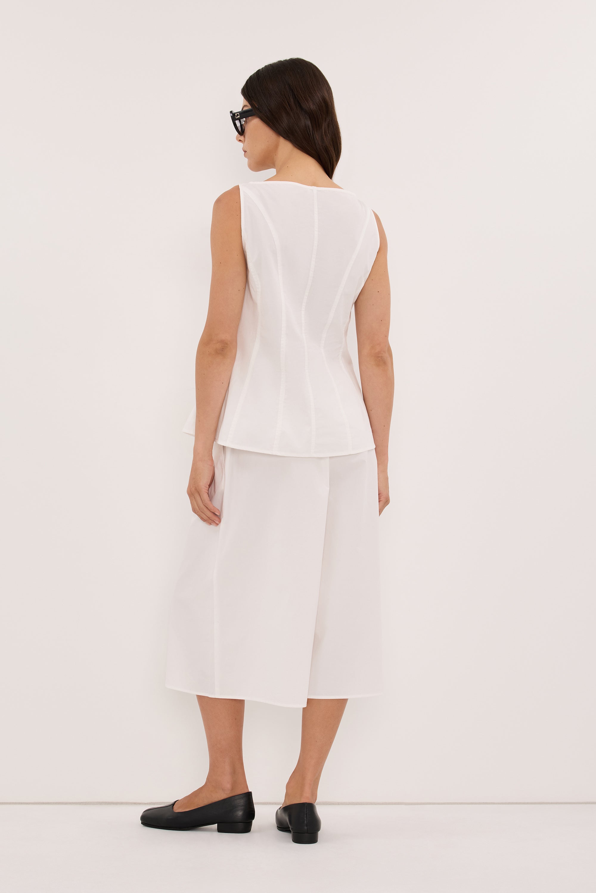 FRIDA WHITE COTTON BERMUDA SHORT - PRE ORDER