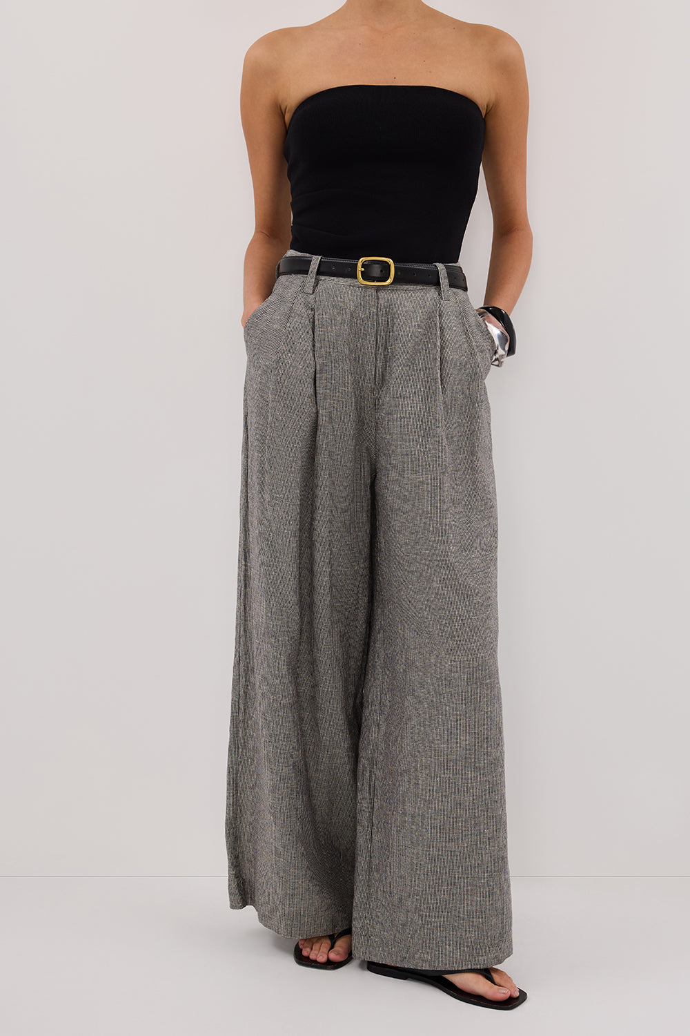 ELIAS CHARCOAL LINEN BLEND PANT Clothing DISSH Boutiques 