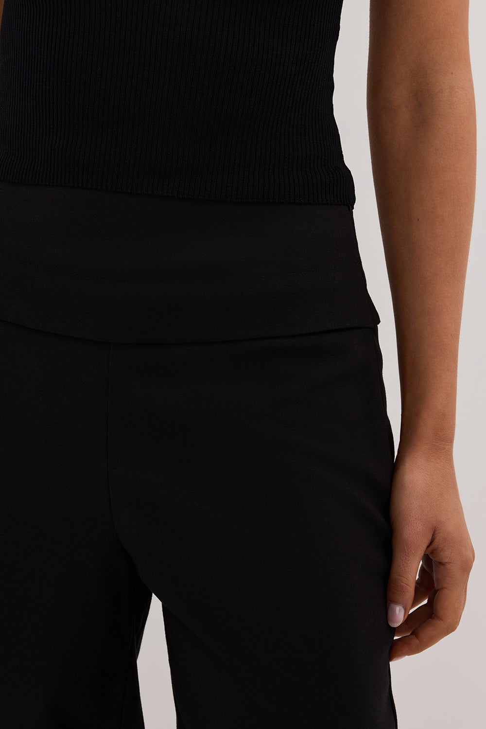 RITA BLACK TAILORED PANT Clothing DISSH Boutiques 