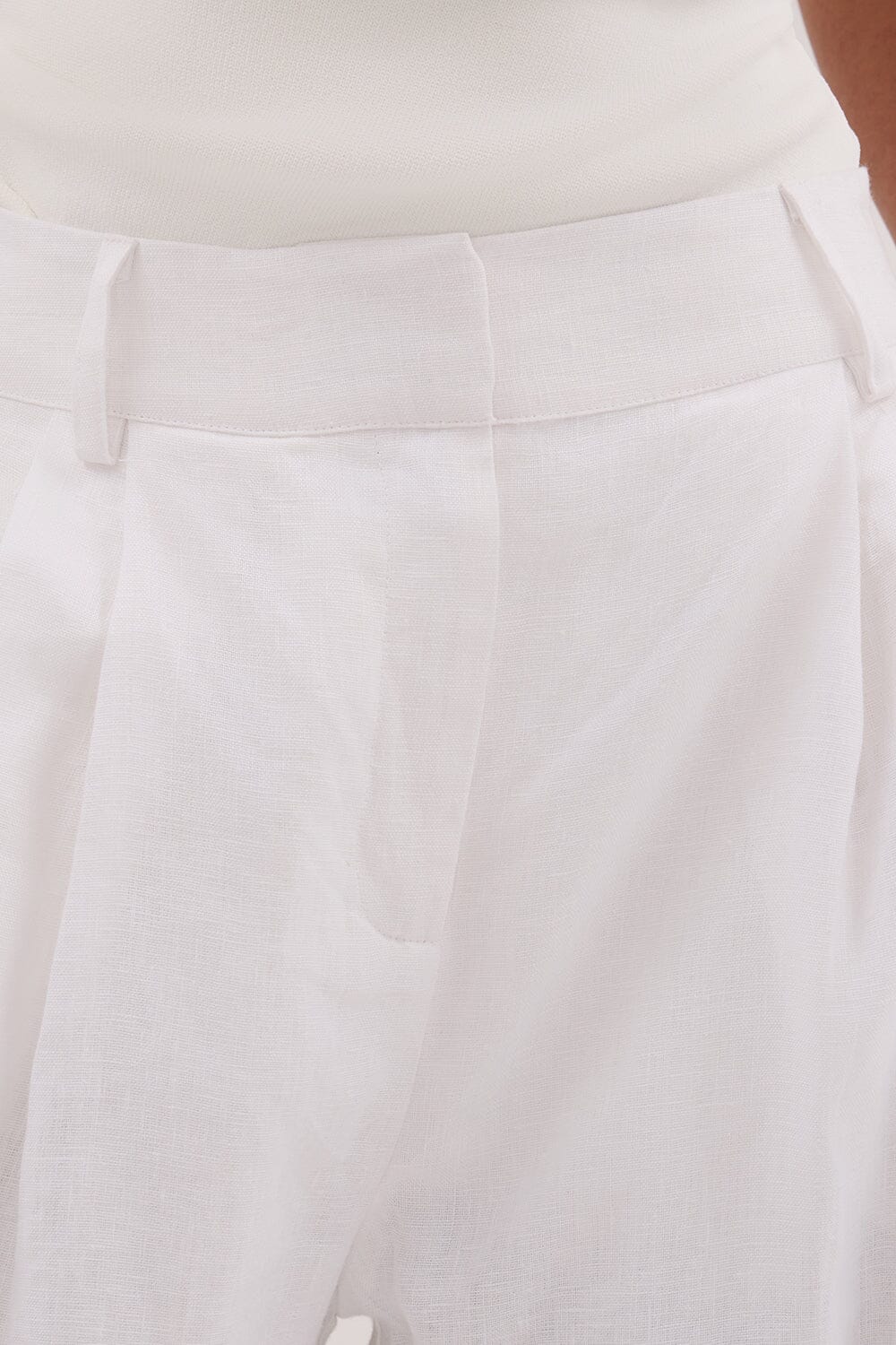 FRAN WHITE LINEN PANT Clothing DISSH Boutiques 
