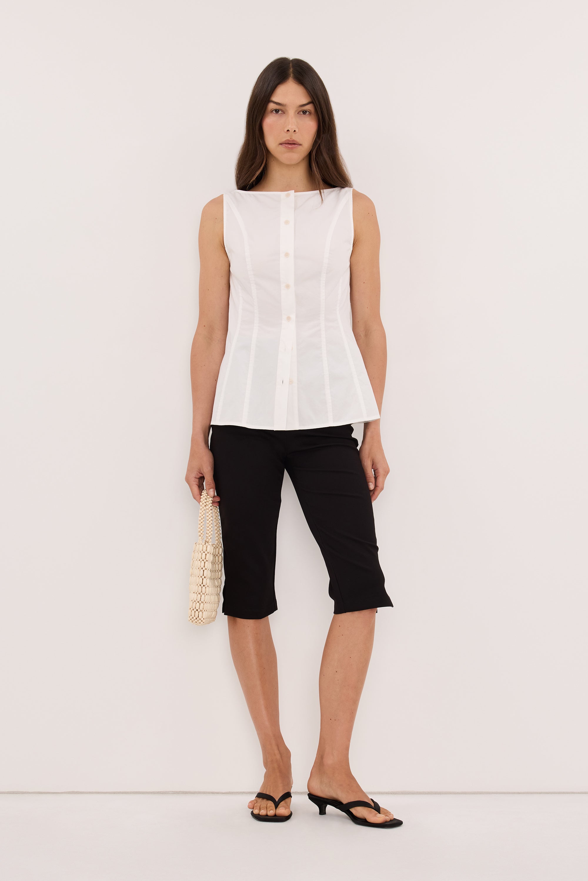 DEMI BLACK CAPRI PANT