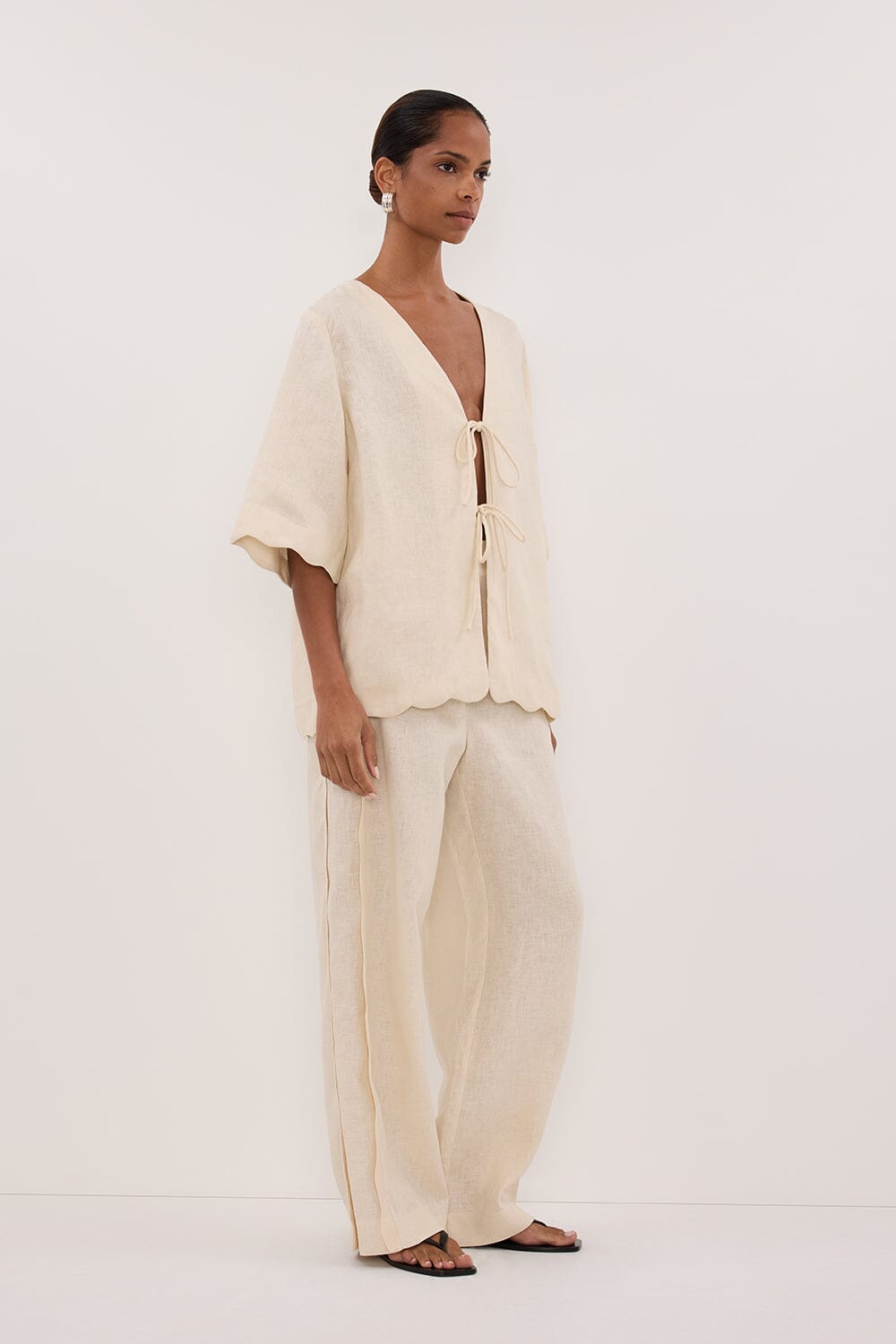 LELA SANDSTONE LINEN PANT Clothing DISSH Boutiques 