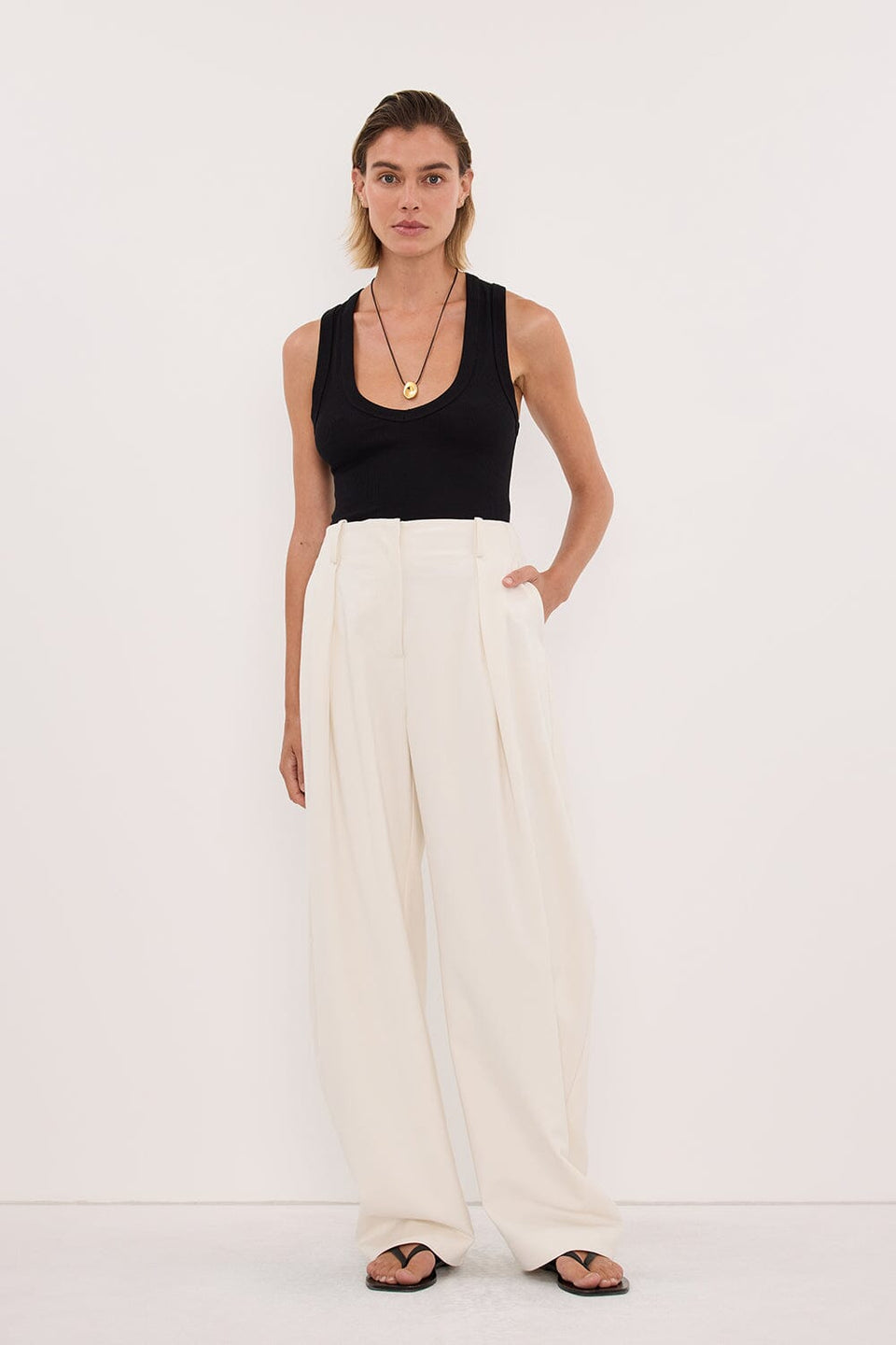 ROMY CREAM BARREL LEG TAILORED PANT Clothing DISSH Boutiques 