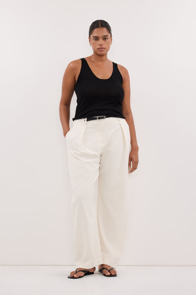 Amanda wearing ROMY CREAM BARREL LEG TAILORED PANT