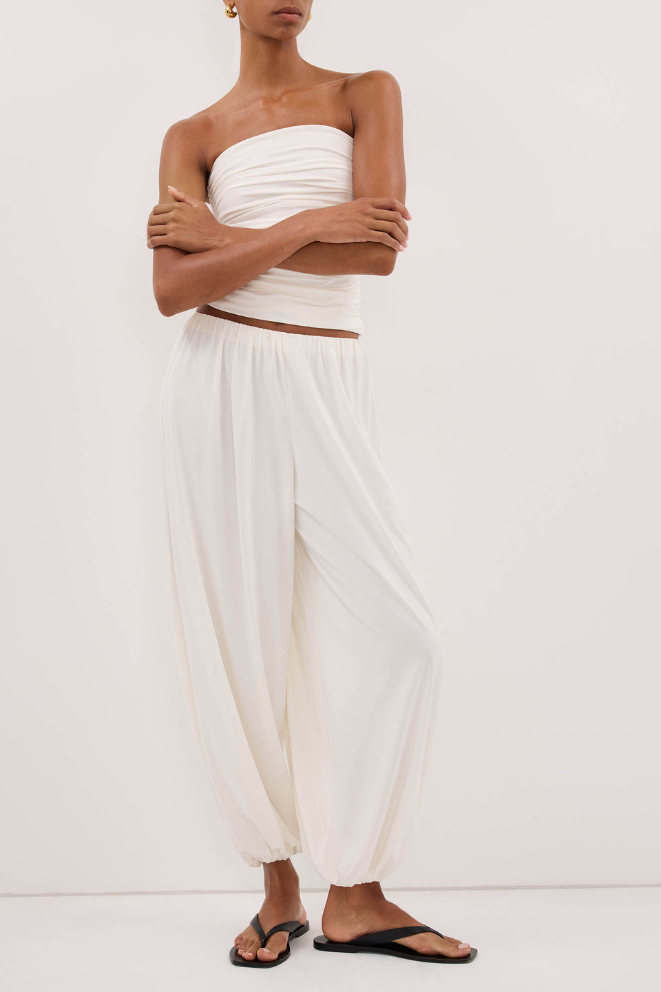 SHARI OFF WHITE MODAL BALLOON PANT