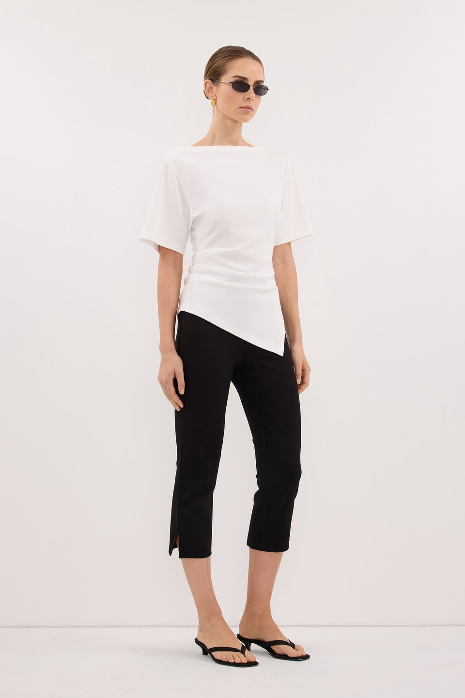 DEMI BLACK 7/8 CAPRI PANT