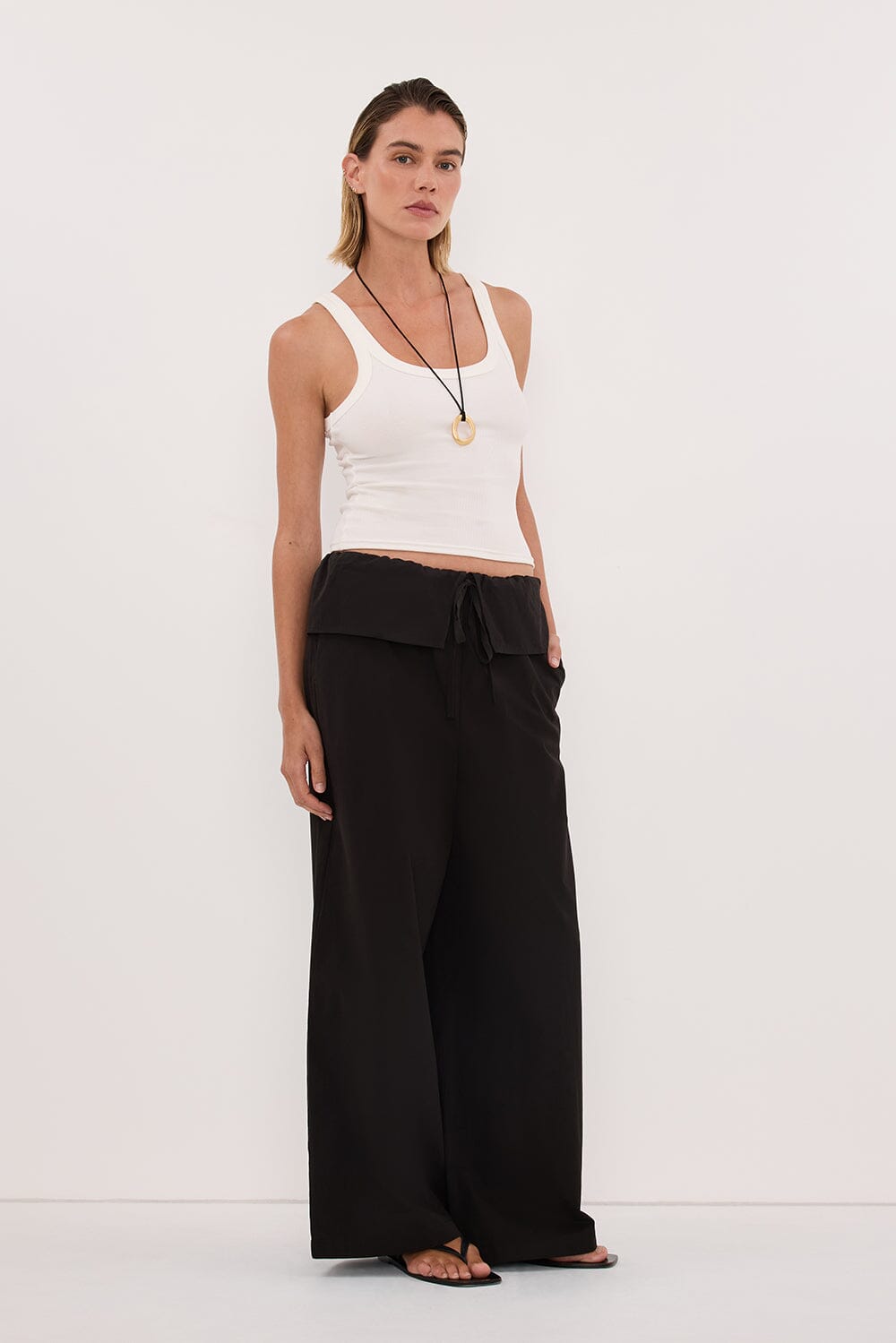 BENTLEE BLACK COTTON FISHERMAN PANT