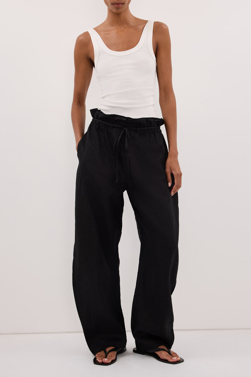 BLAISE BLACK LINEN PAPERBAG PANT