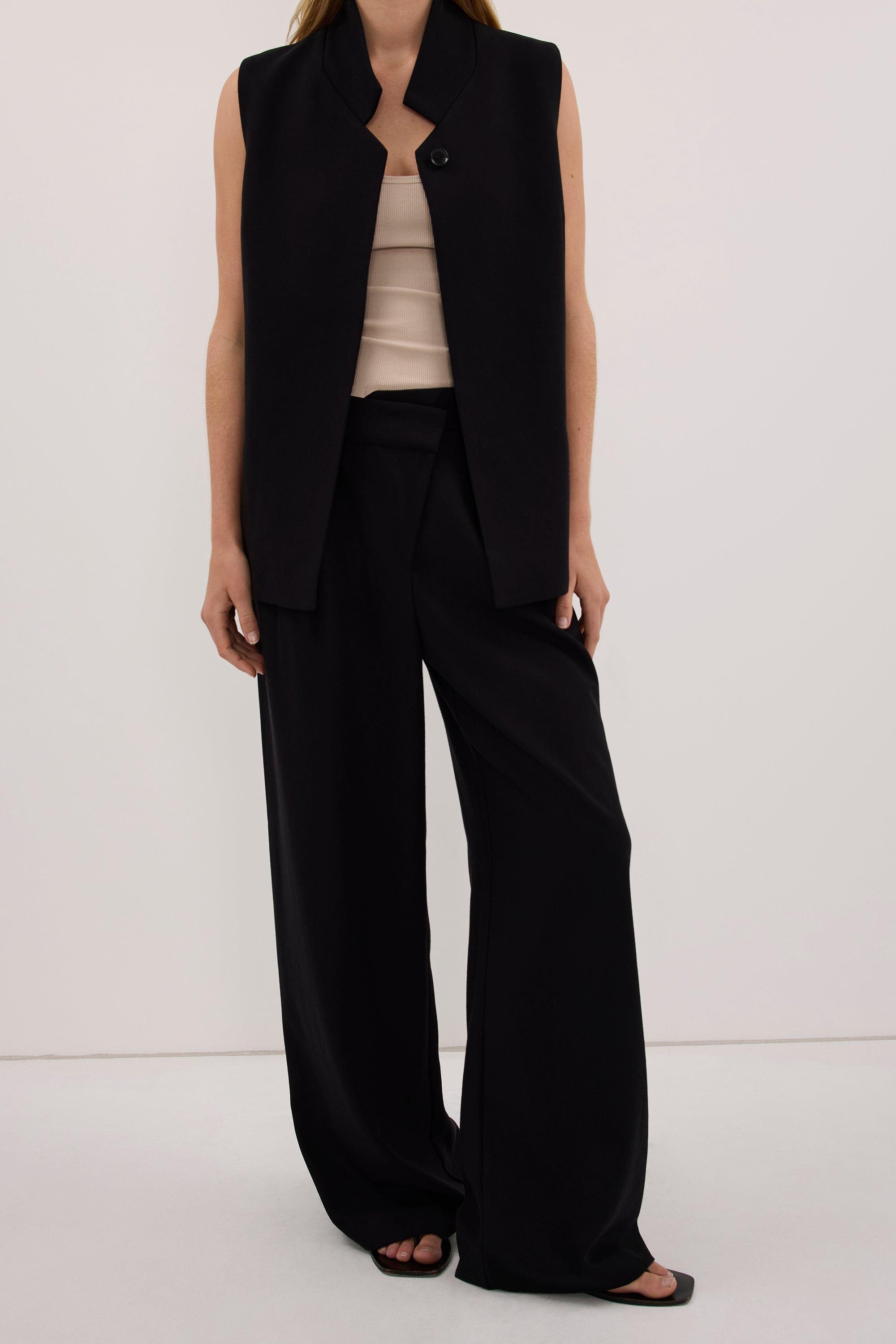 VIDA BLACK ASYM WAISTBAND PANT