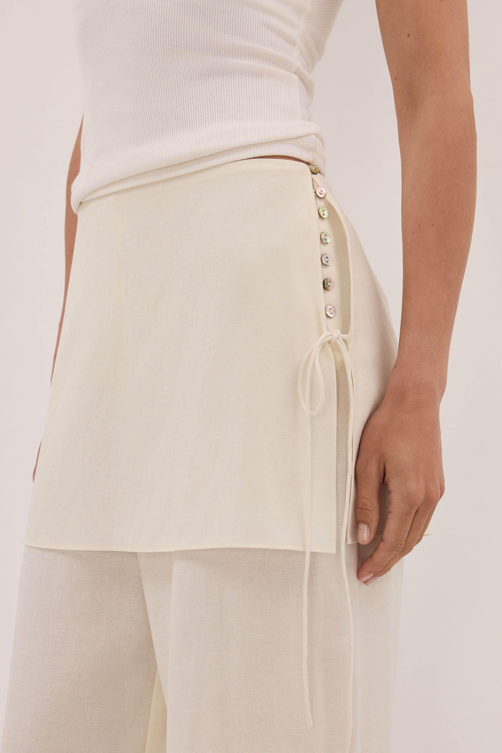 CALIA CREAM BUTTON WRAP PANT
