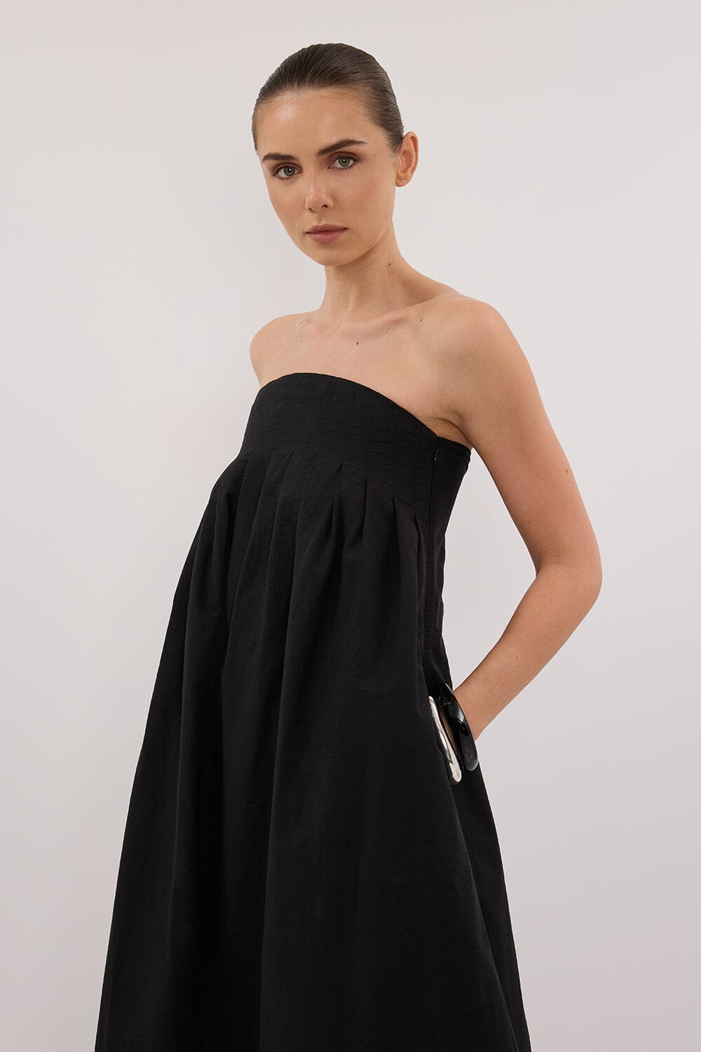 MORGAN BLACK STRAPLESS MIDI DRESS Clothing DISSH Boutiques 