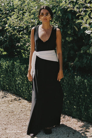 JULIE BLACK SLEEVELESS SCARF MIDI DRESS Clothing DISSH Boutiques 