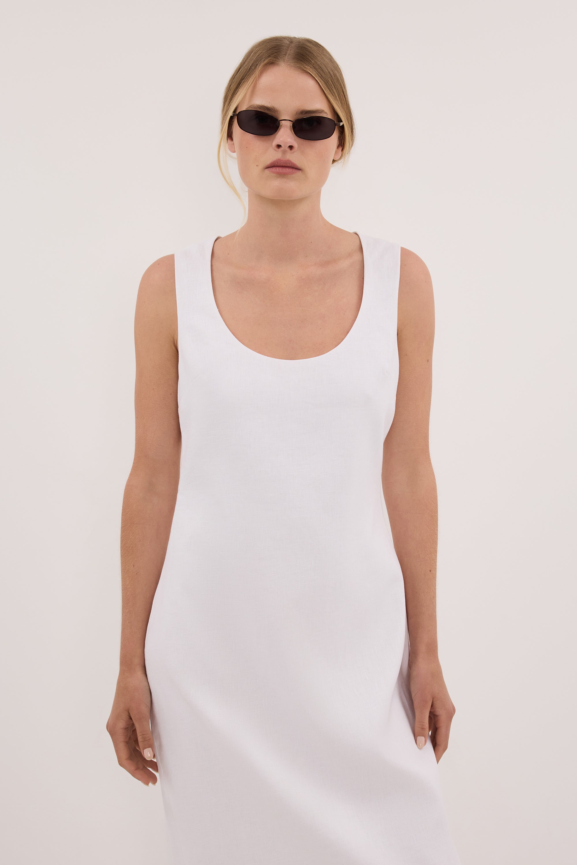 AURELI WHITE LINEN MIDI DRESS