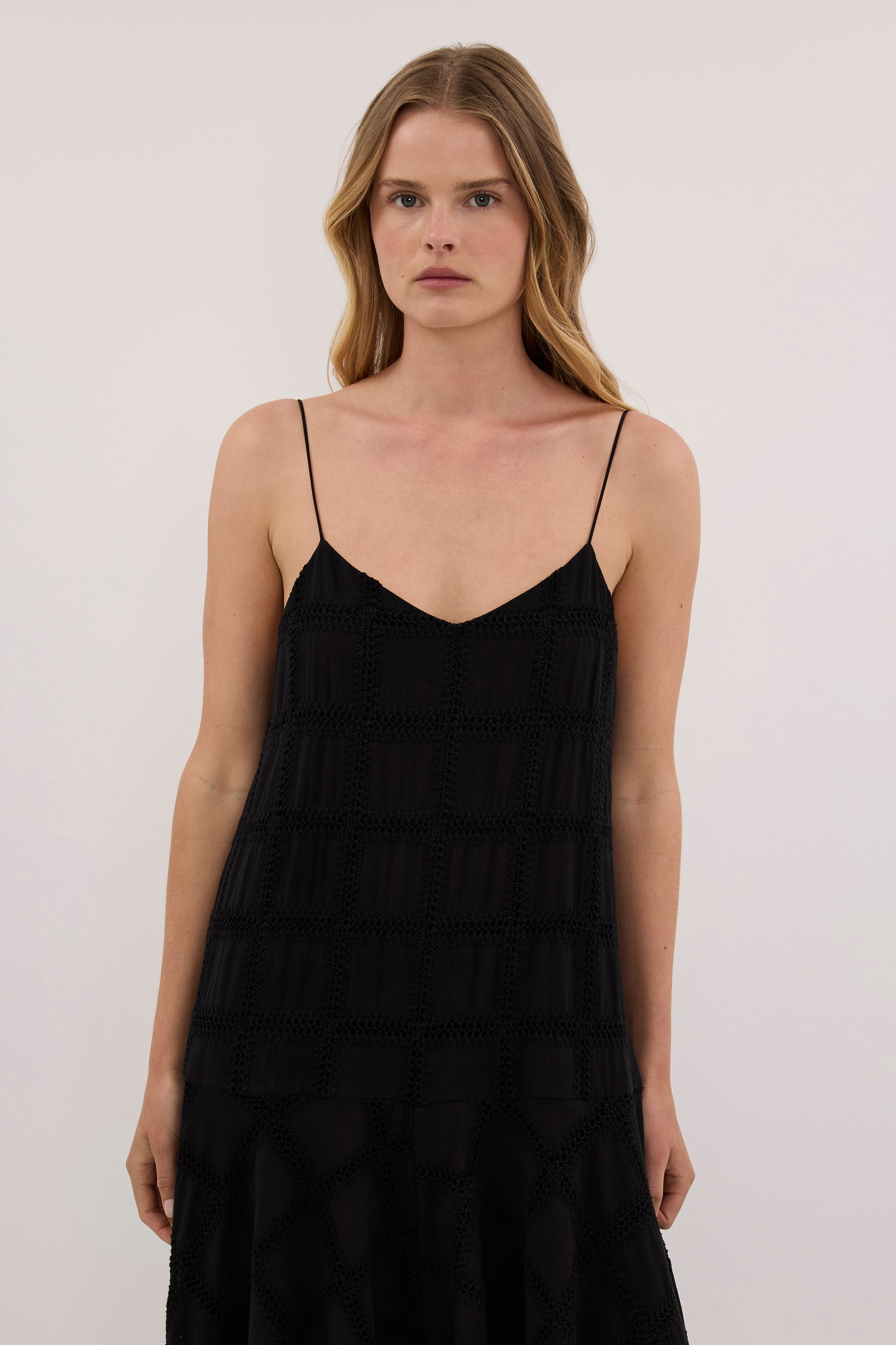 ANNIKA BLACK COTTON MIDI DRESS