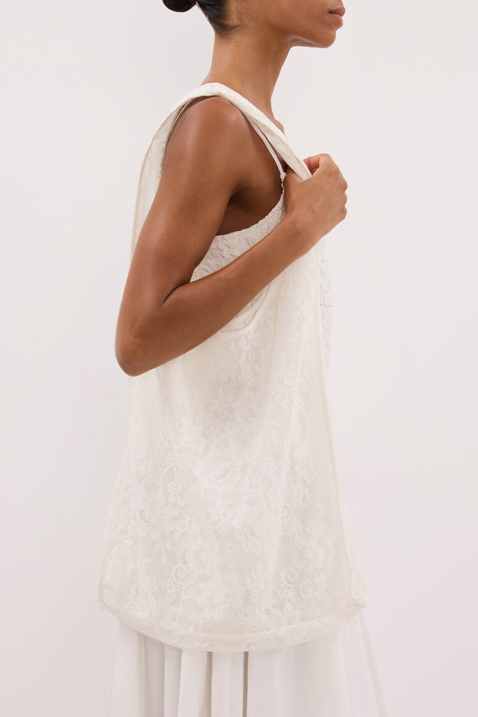 ANYA WHITE LACE SHOULDER BAG