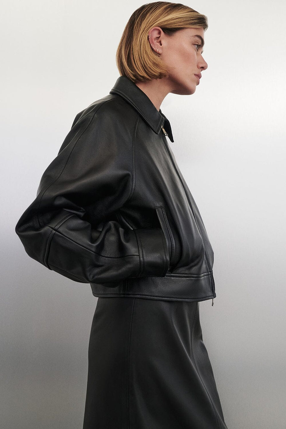 FREYA BLACK CROPPED LEATHER JACKET