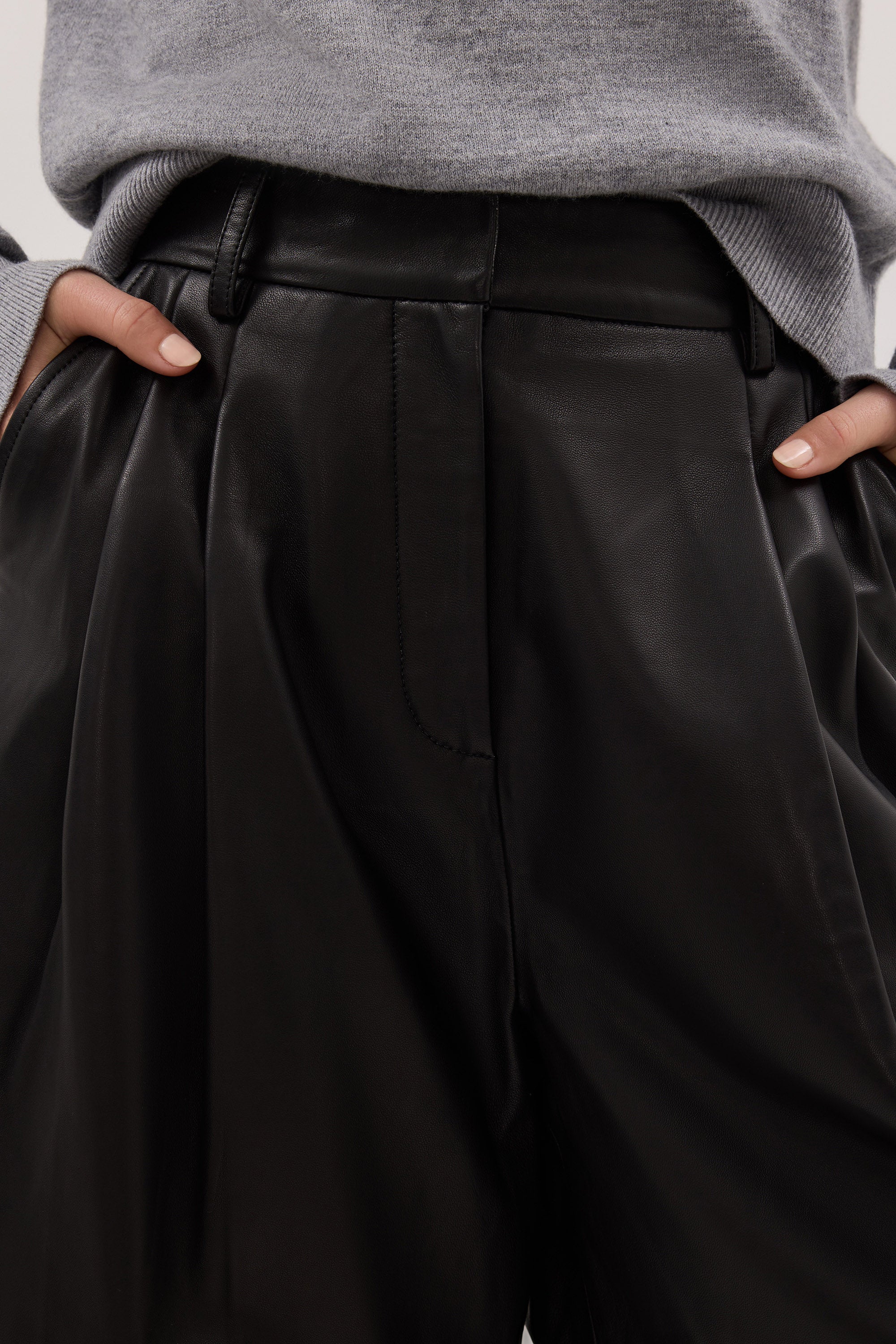 MAYFAIR BLACK LEATHER BERMUDA SHORT