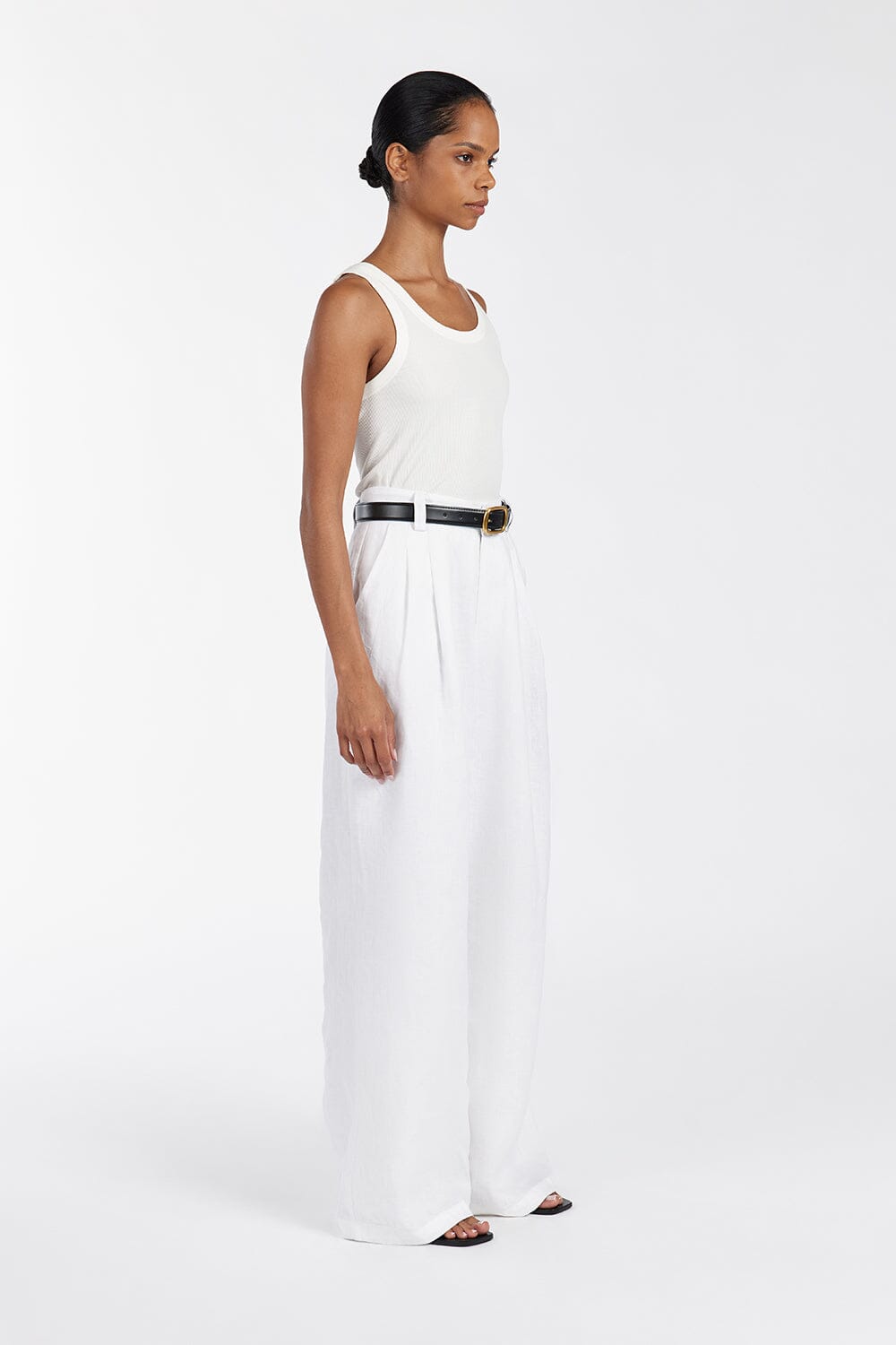 LEE OFF WHITE KNIT TANK Clothing DISSH Boutiques 
