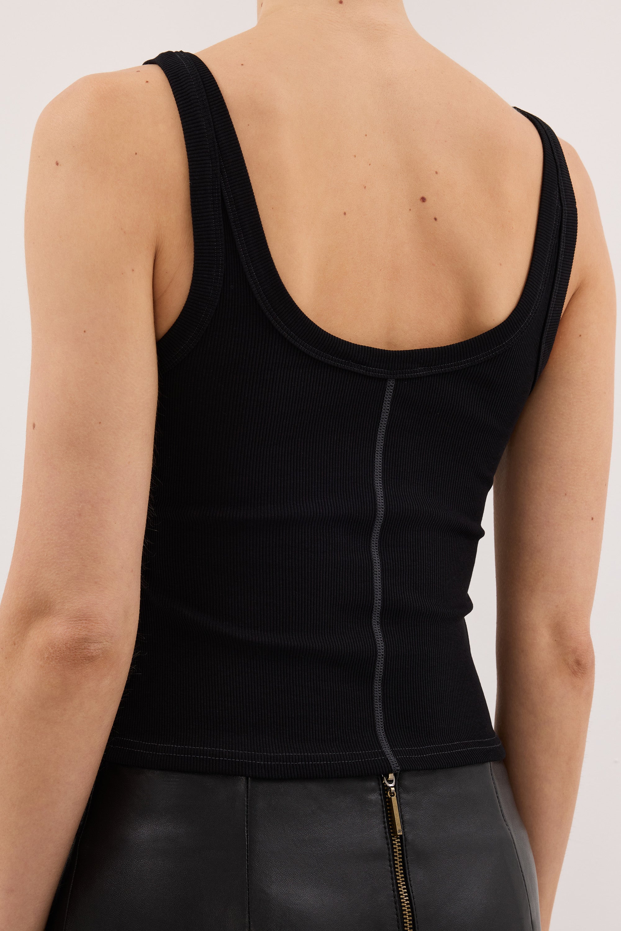PHOEBE BLACK SCOOP NECK TANK TOP