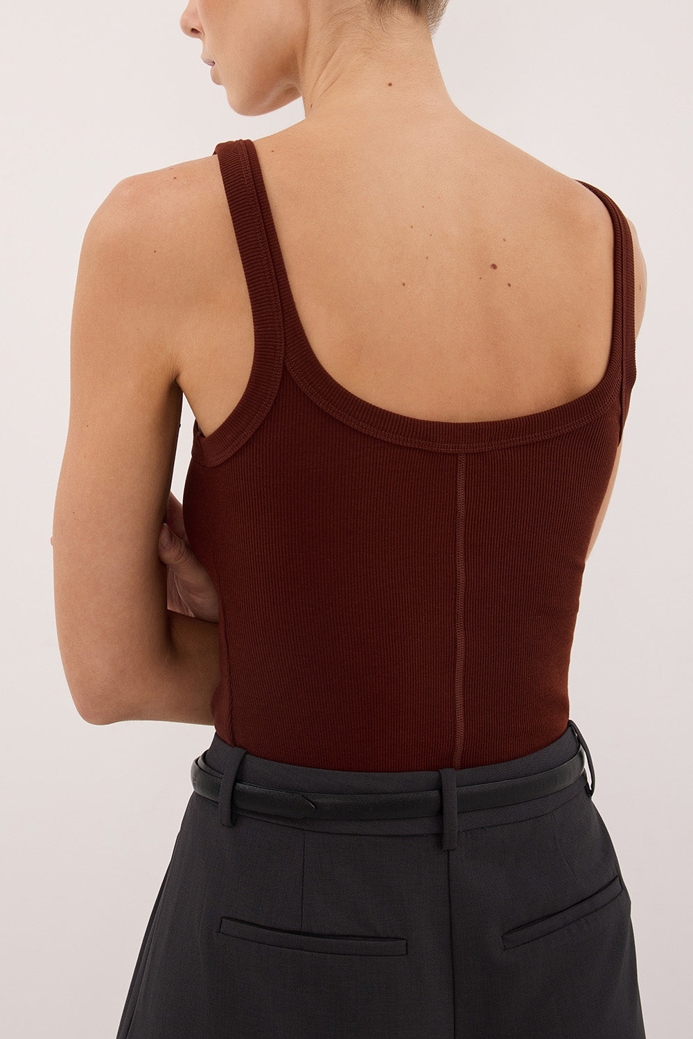 PHOEBE CINNAMON SCOOP NECK TANK TOP