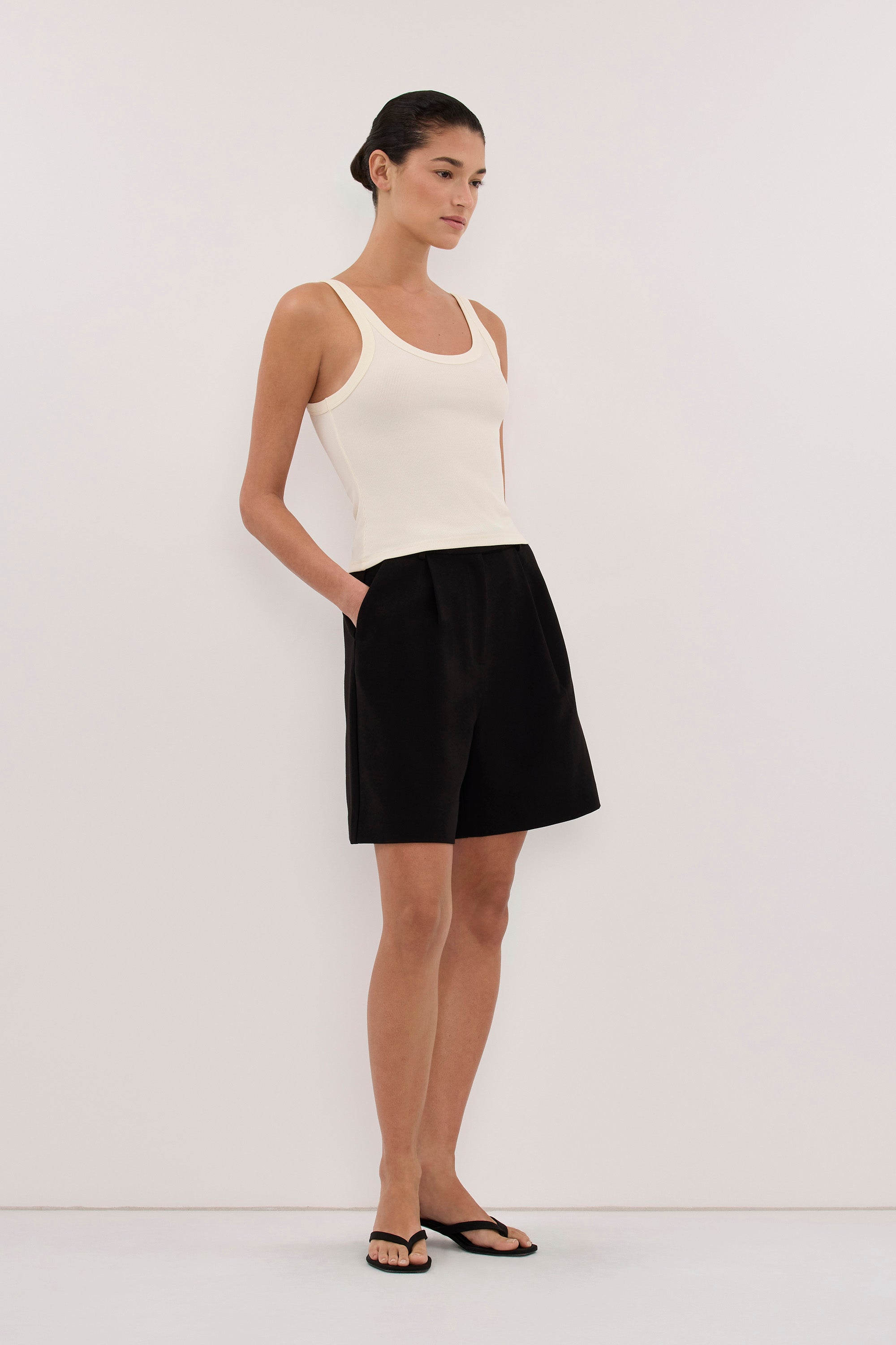 PHOEBE STRAW SCOOP NECK TANK TOP