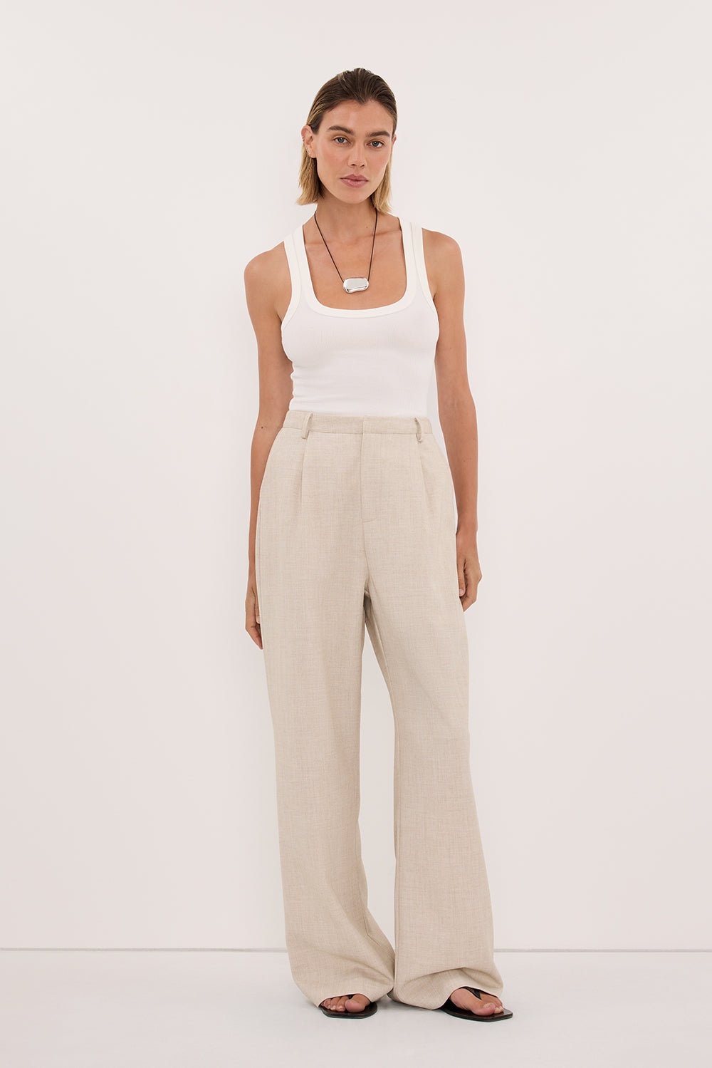 CLARA OFF WHITE SCOOP NECK TANK TOP