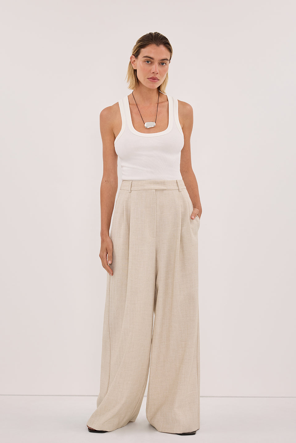 CLARA OFF WHITE SLEEVELESS SCOOP NECK TANK TOP Clothing DISSH Boutiques 