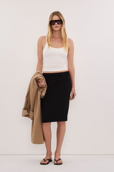 Zoe wearing GEORGINA OFF WHITE TANK