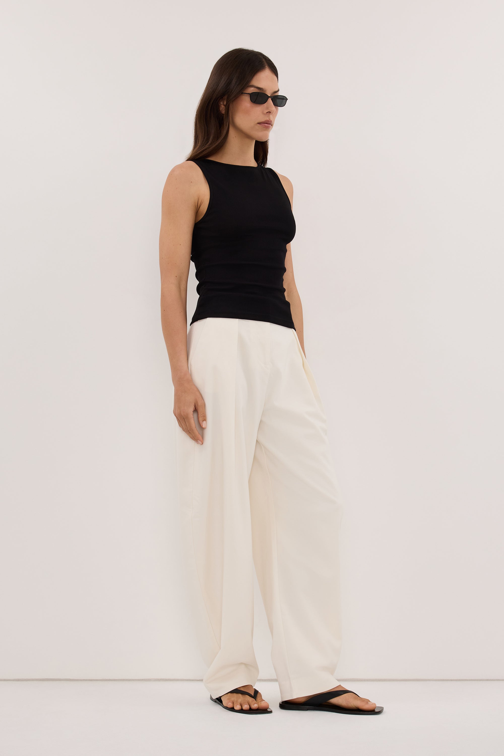 AMARA BLACK BOAT NECK KNIT TANK