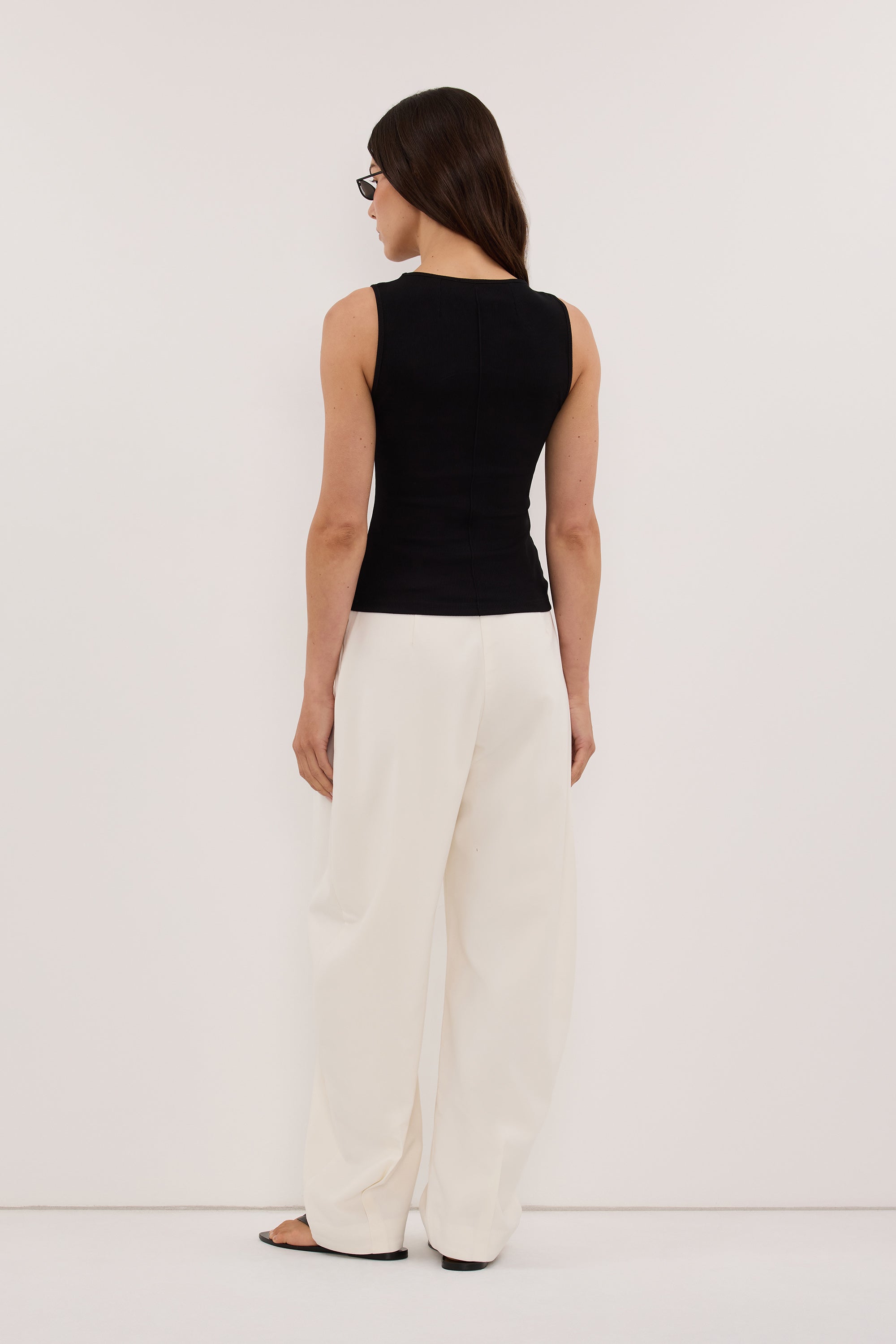 AMARA BLACK BOAT NECK KNIT TANK
