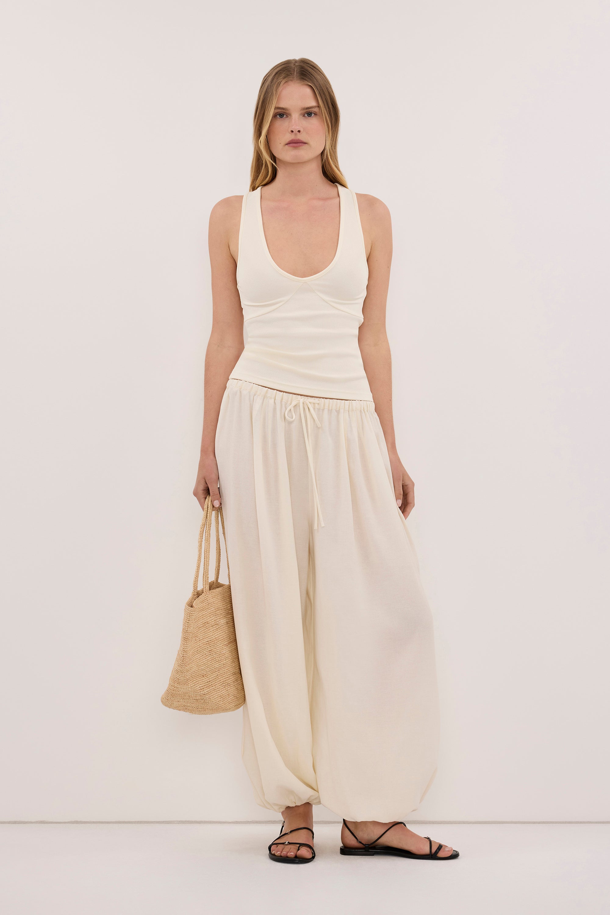 ROSIE STRAW V NECK KNIT TANK