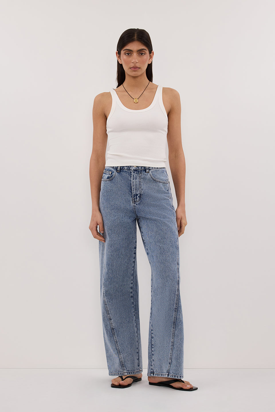 CARSON MID BLUE WIDE LEG JEAN - PRE ORDER Clothing DISSH Boutiques 