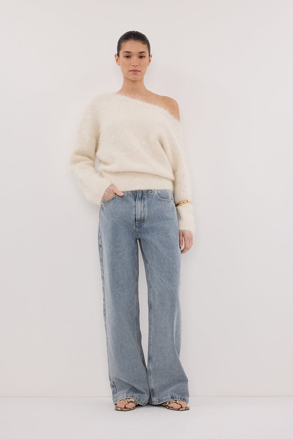 REAGAN 2.0 LIGHT BLUE TALL SLOUCHY JEAN Clothing DISSH Boutiques 6 LIGHT BLUE 