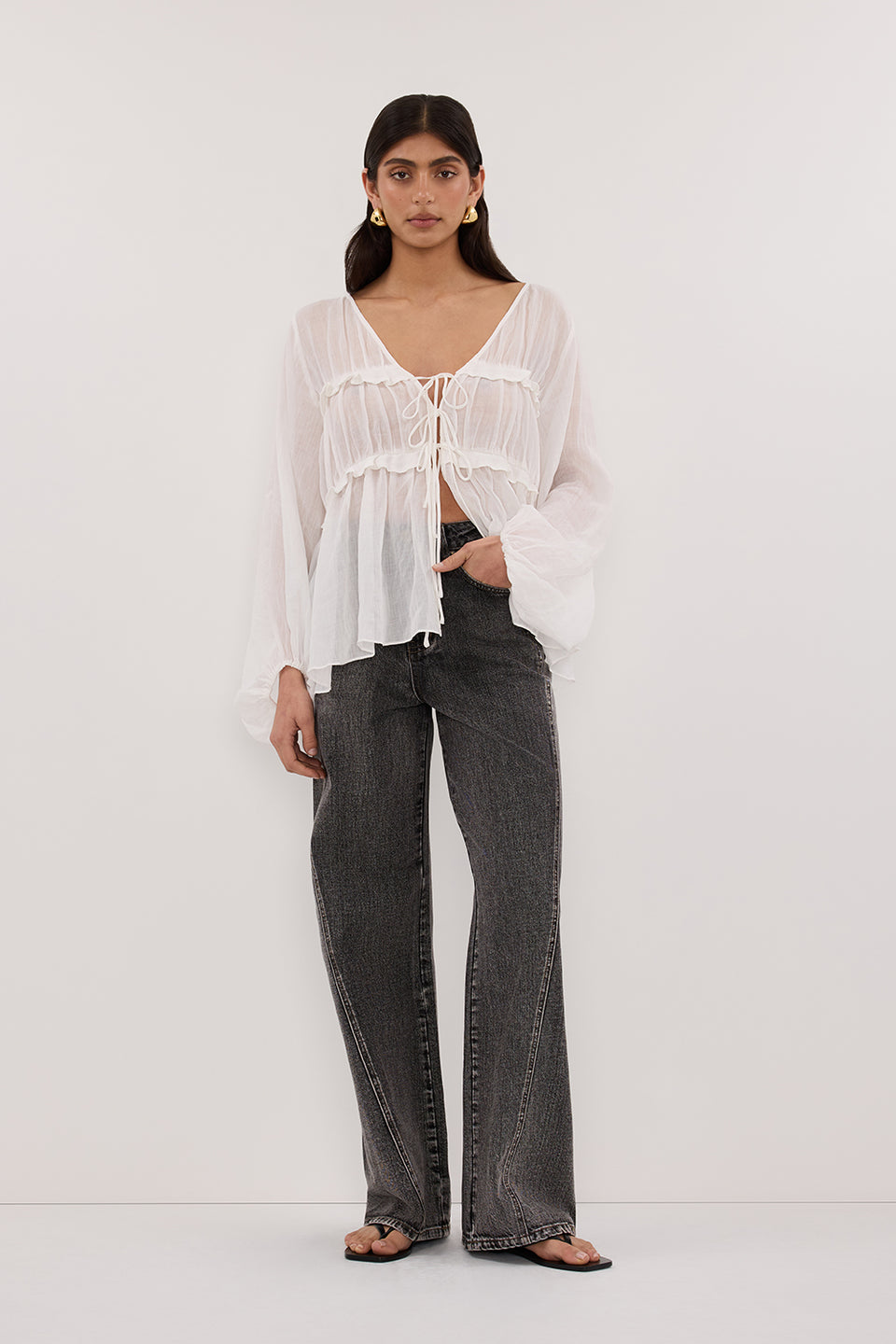 CARSON WASHED BLACK TALL WIDE LEG JEAN Clothing DISSH Boutiques 6 BLACK 