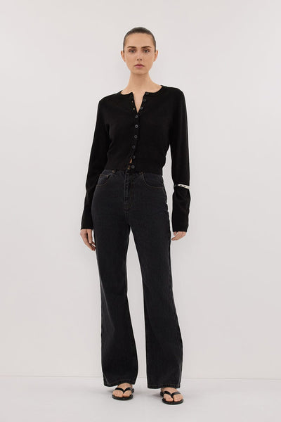 Stas wearing NOELLE BLACK RINSE BOOTLEG JEAN