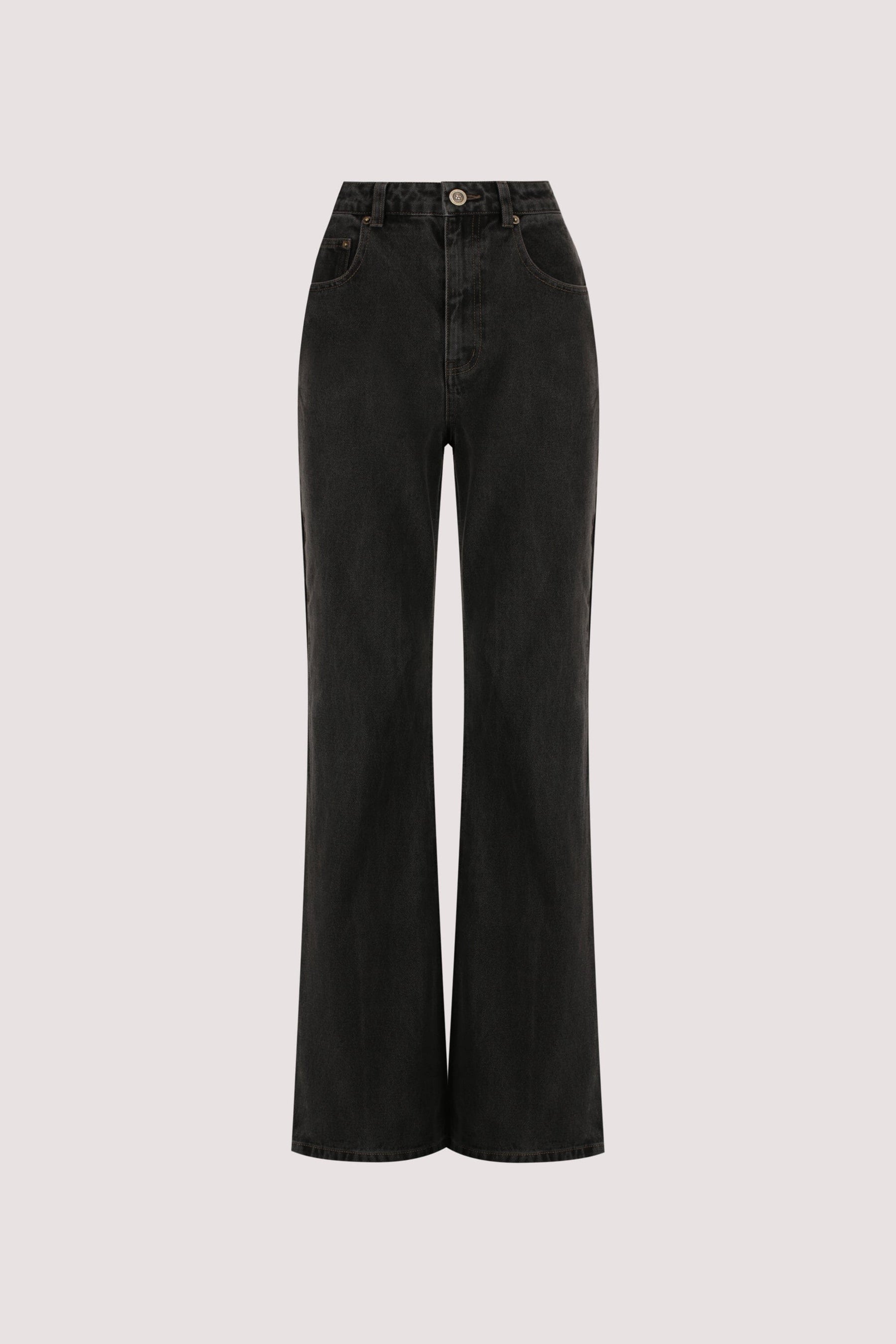 NOELLE BLACK RINSE BOOTLEG JEAN Clothing DISSH Boutiques 
