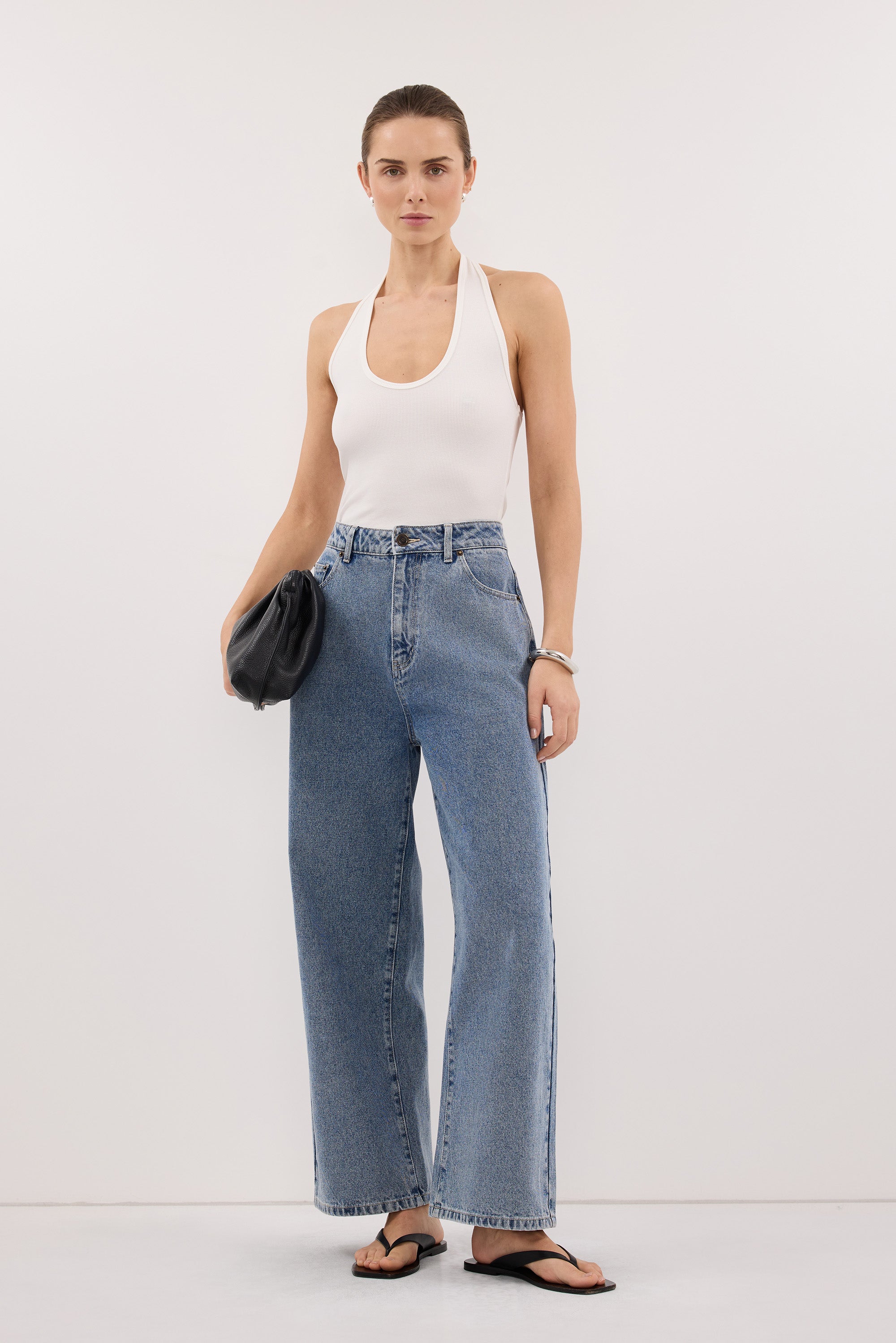 FRANK MID BLUE RELAXED BARREL JEAN